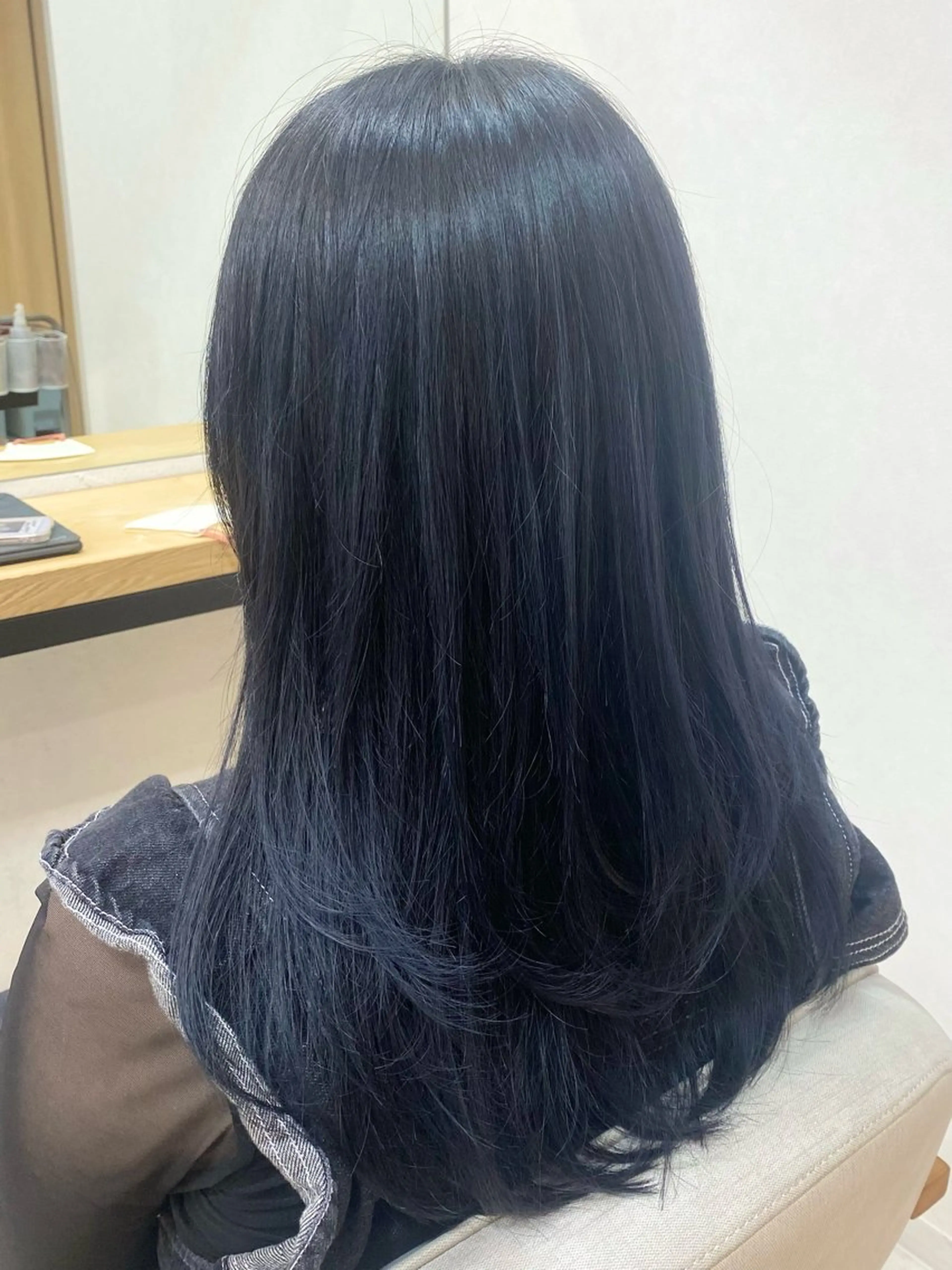 セミロング カラー ブルーカラー ヘアカラー HIYORI🧁 登戸のヘアスタイル