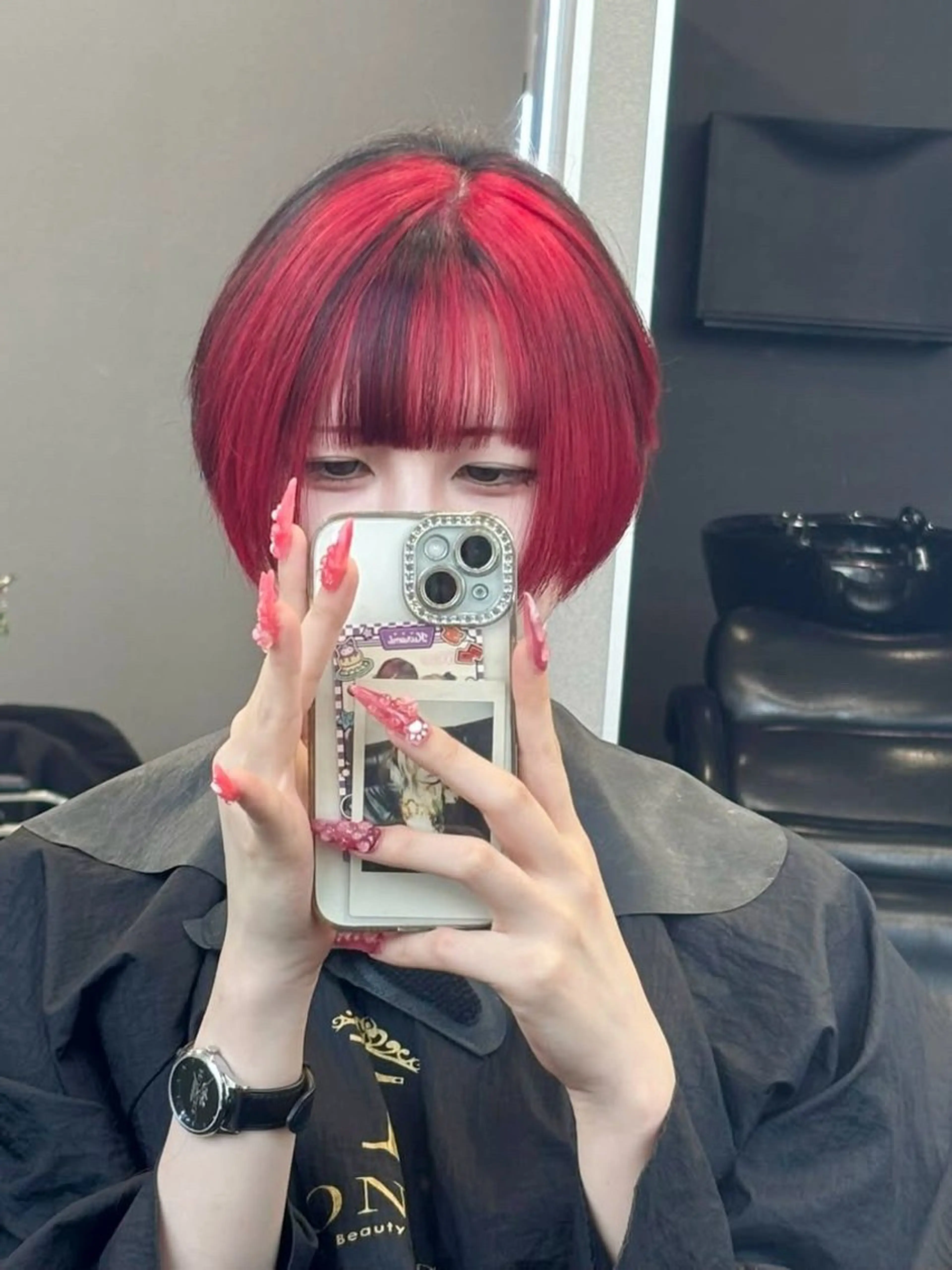 ショート カラー カット ヘアカラー トリートメント 👻個性派/透明感 /栄/misaのヘアスタイル