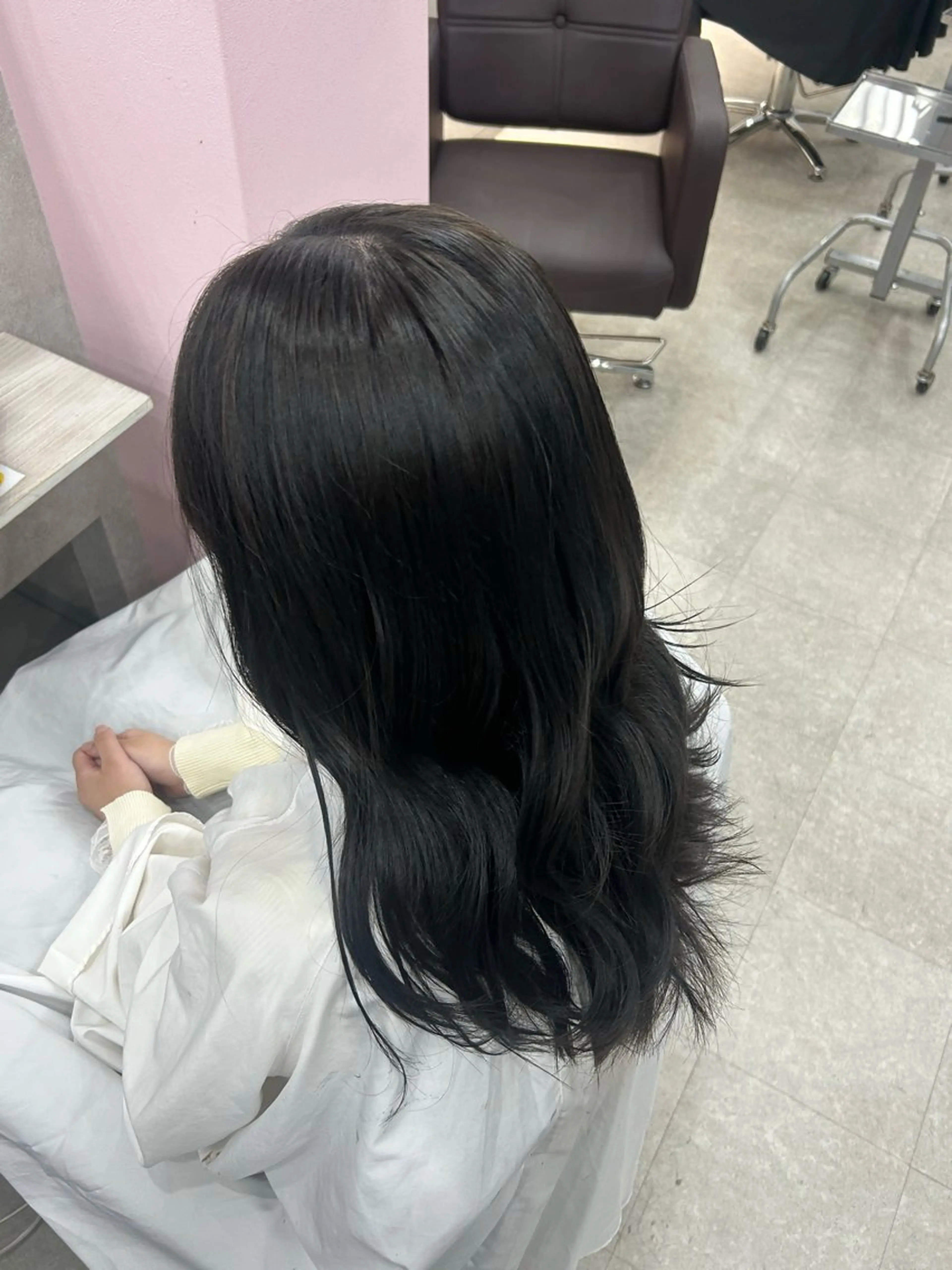 ロング カラー ヘアアレンジ アッシュ アッシュブラック 黒髪 透明感カラー ヘアカラー トリートメント 大宮/韓国風🩶/ 七海芽亜利のヘアスタイル