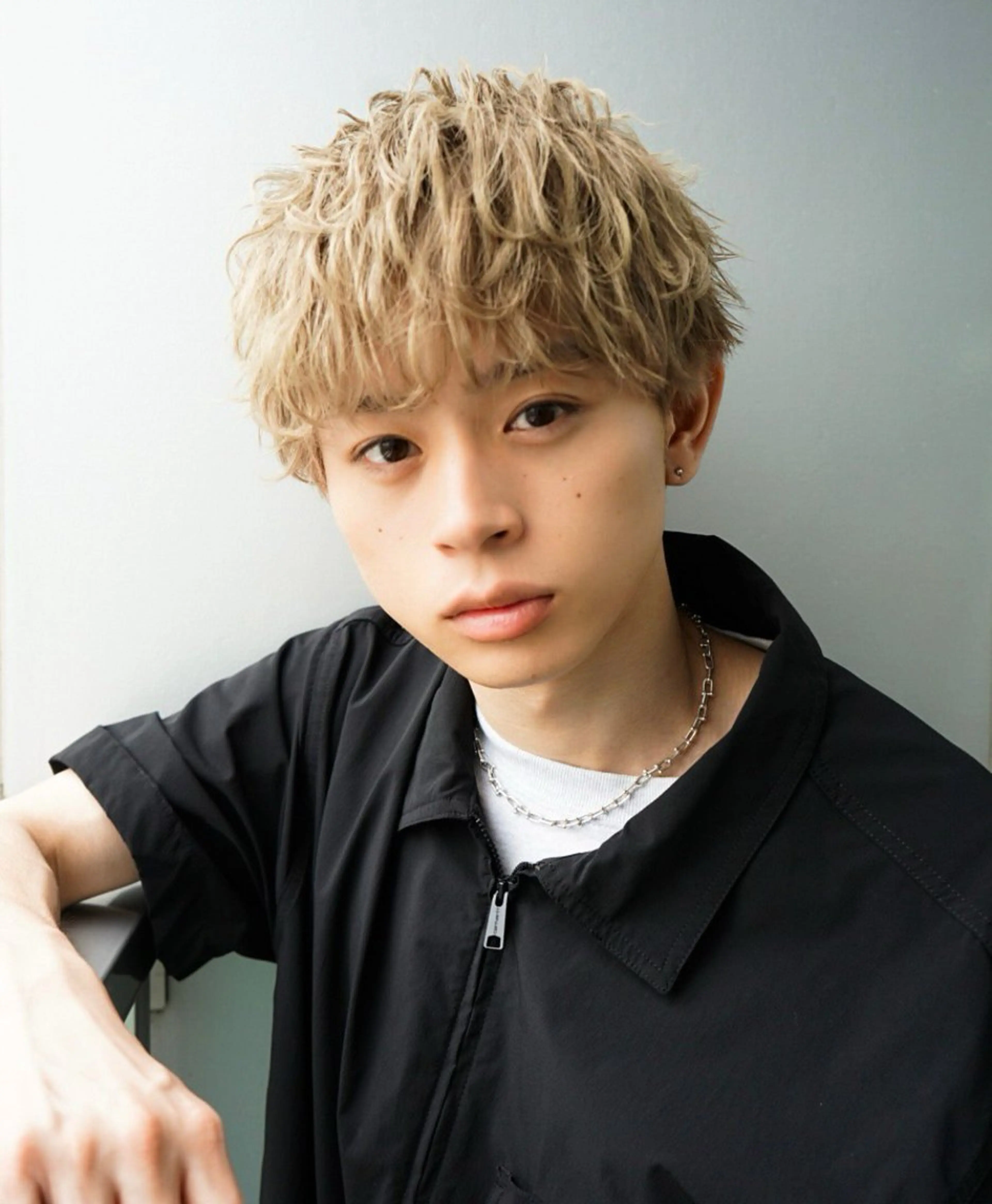 ショート カラー パーマ メンズ 横浜 /シャドウ／ツイスパのヘアスタイル