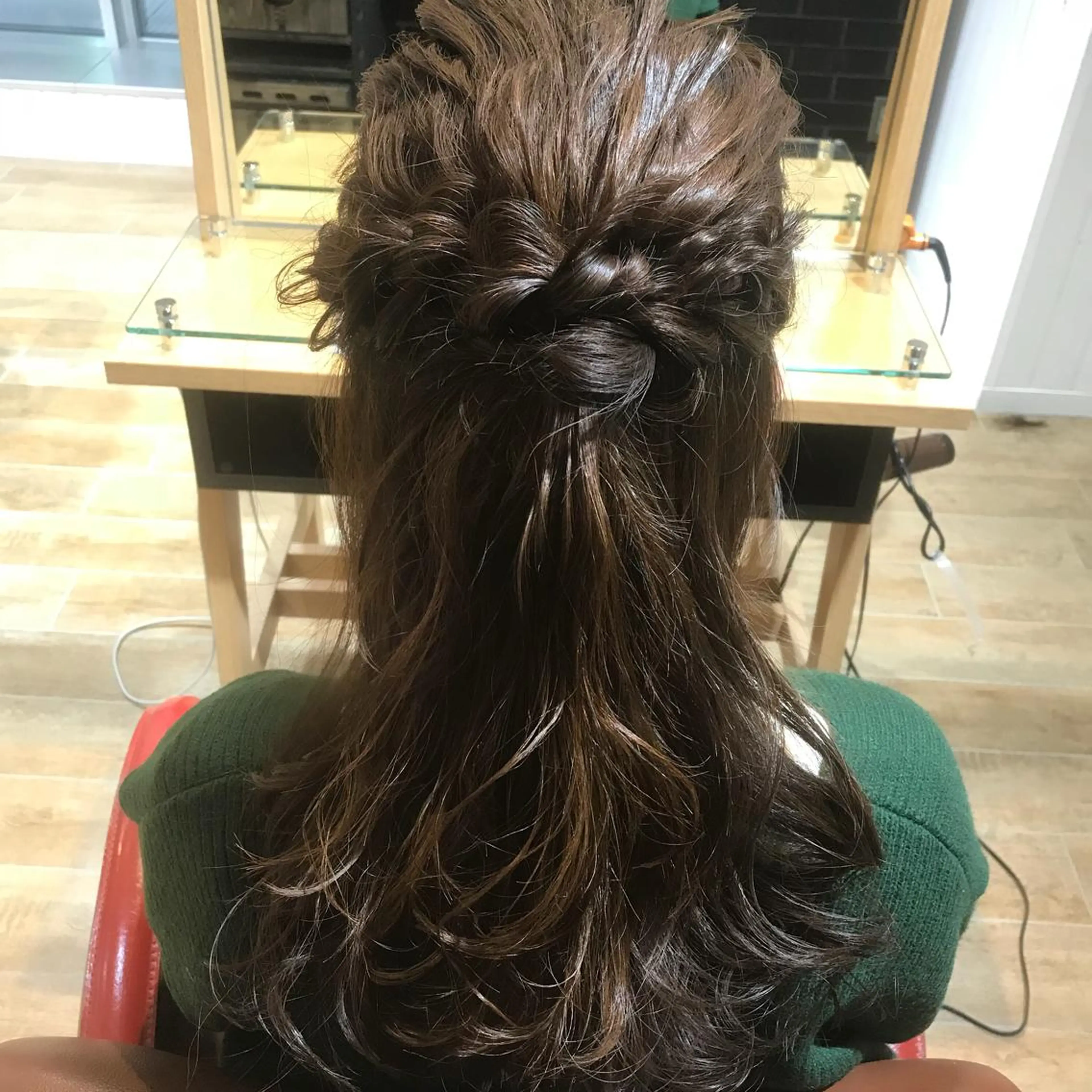 ミディアム ヘアアレンジ ｓａｋｕｒａ .のマツエク・マツパデザイン