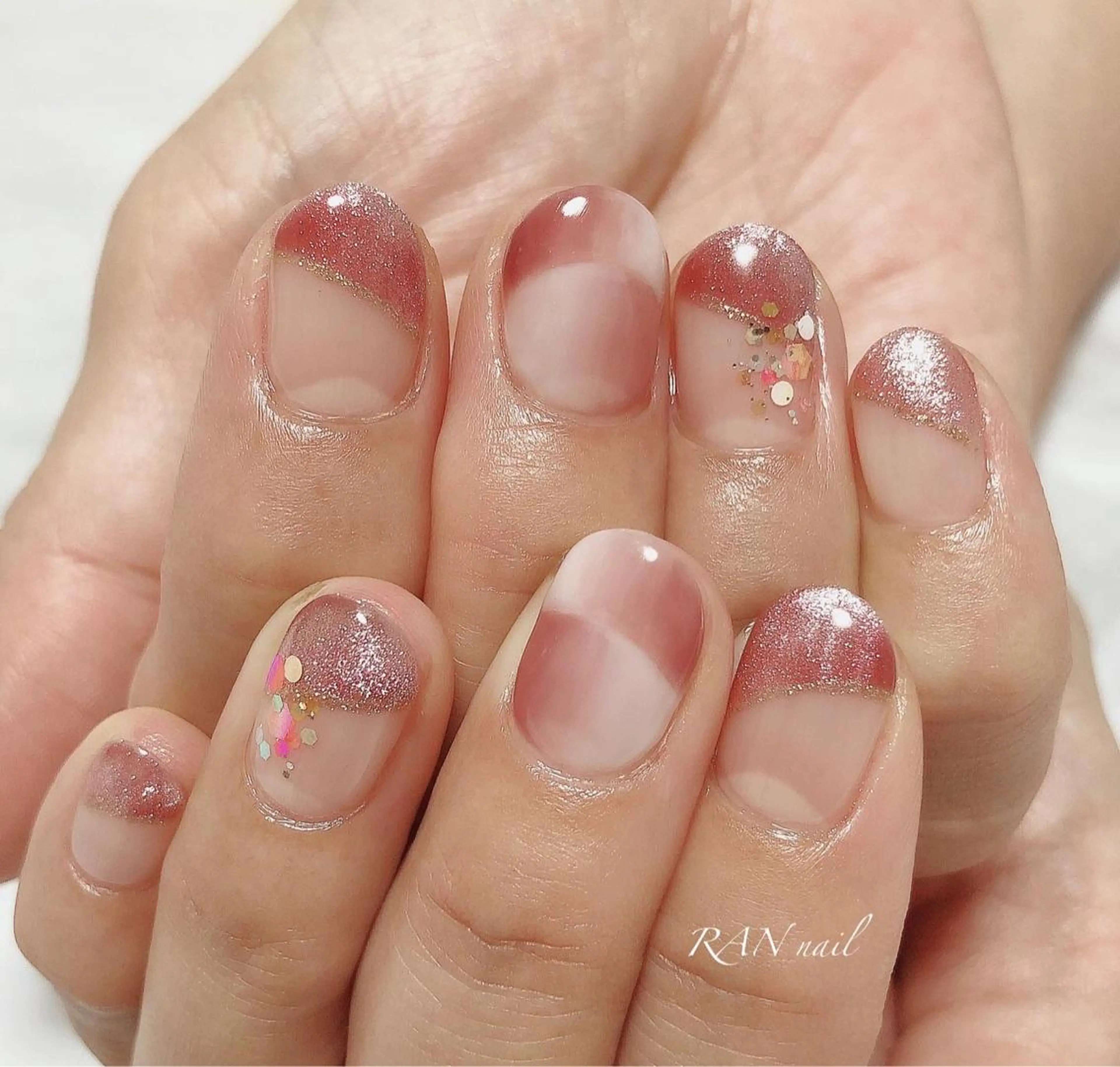 ネイル フレンチネイル ジェルネイル キラキラネイル マグネットネイル ニュアンスネイル RAN nail 〜ランネイル〜所属・RAN nailのネイルデザイン