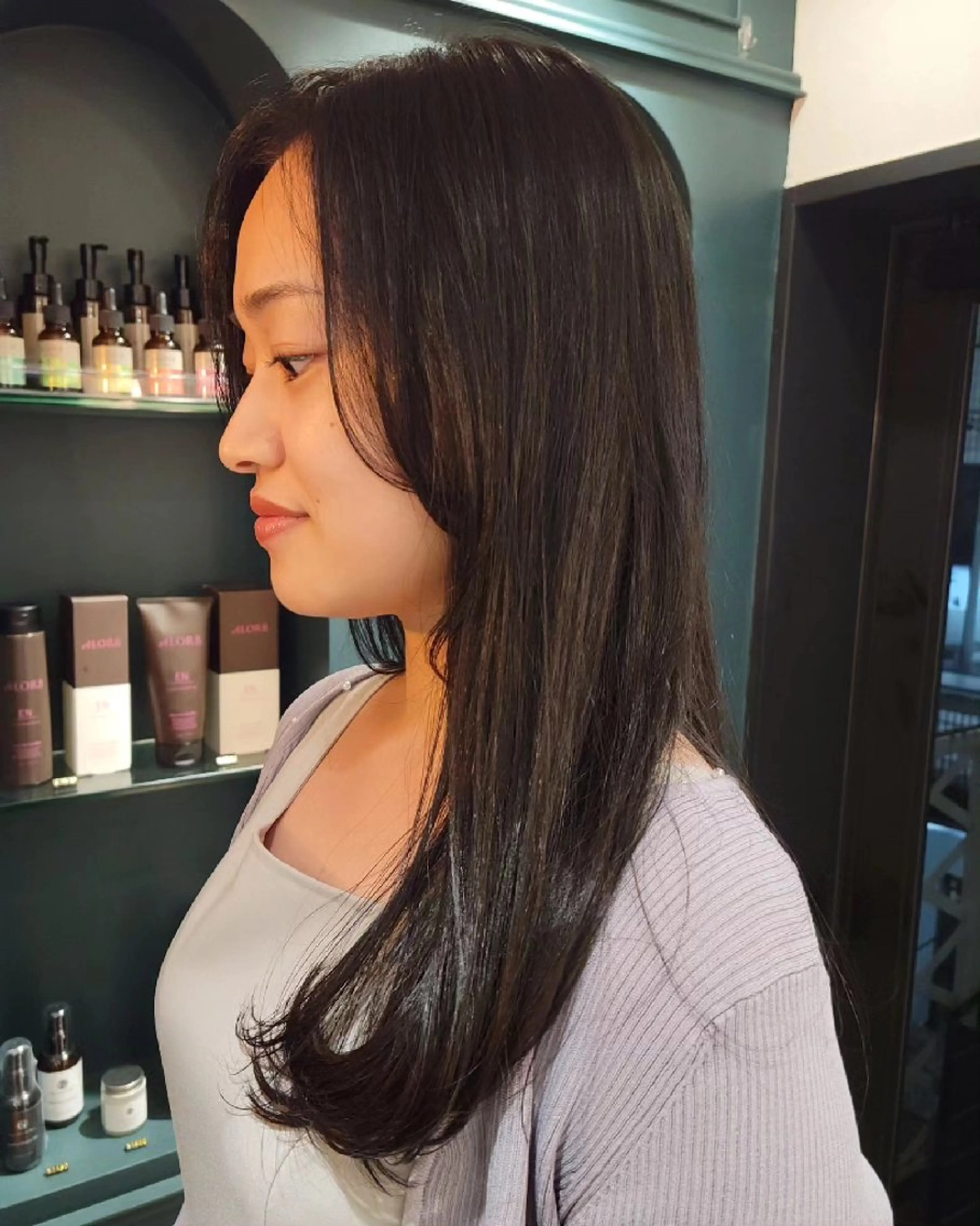 ロング ヘアカラー momo 🌷のヘアスタイル