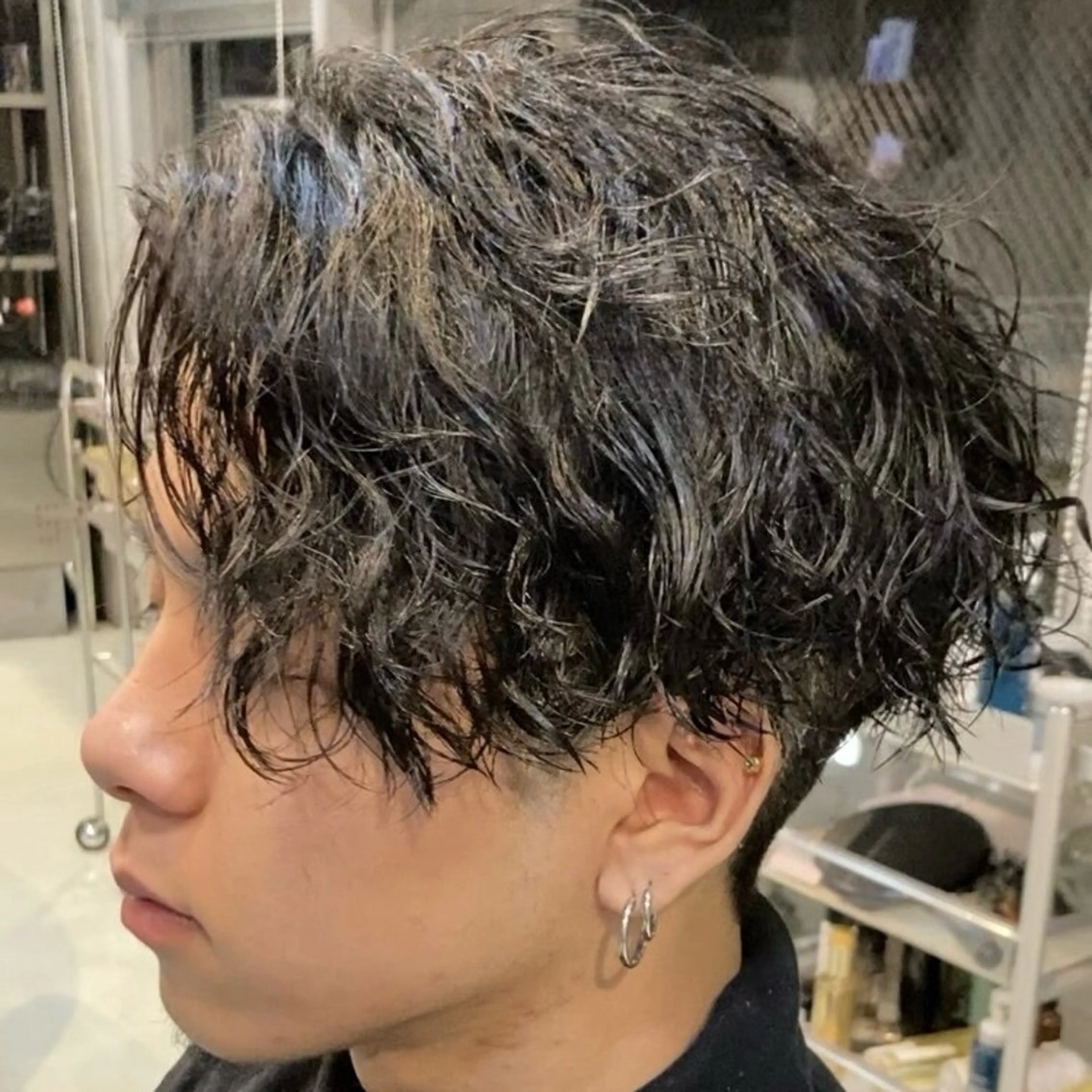 ショート パーマ メンズ センターパート カット パーマ 楽斗/メンズパーマ /シャドウパーマのヘアスタイル