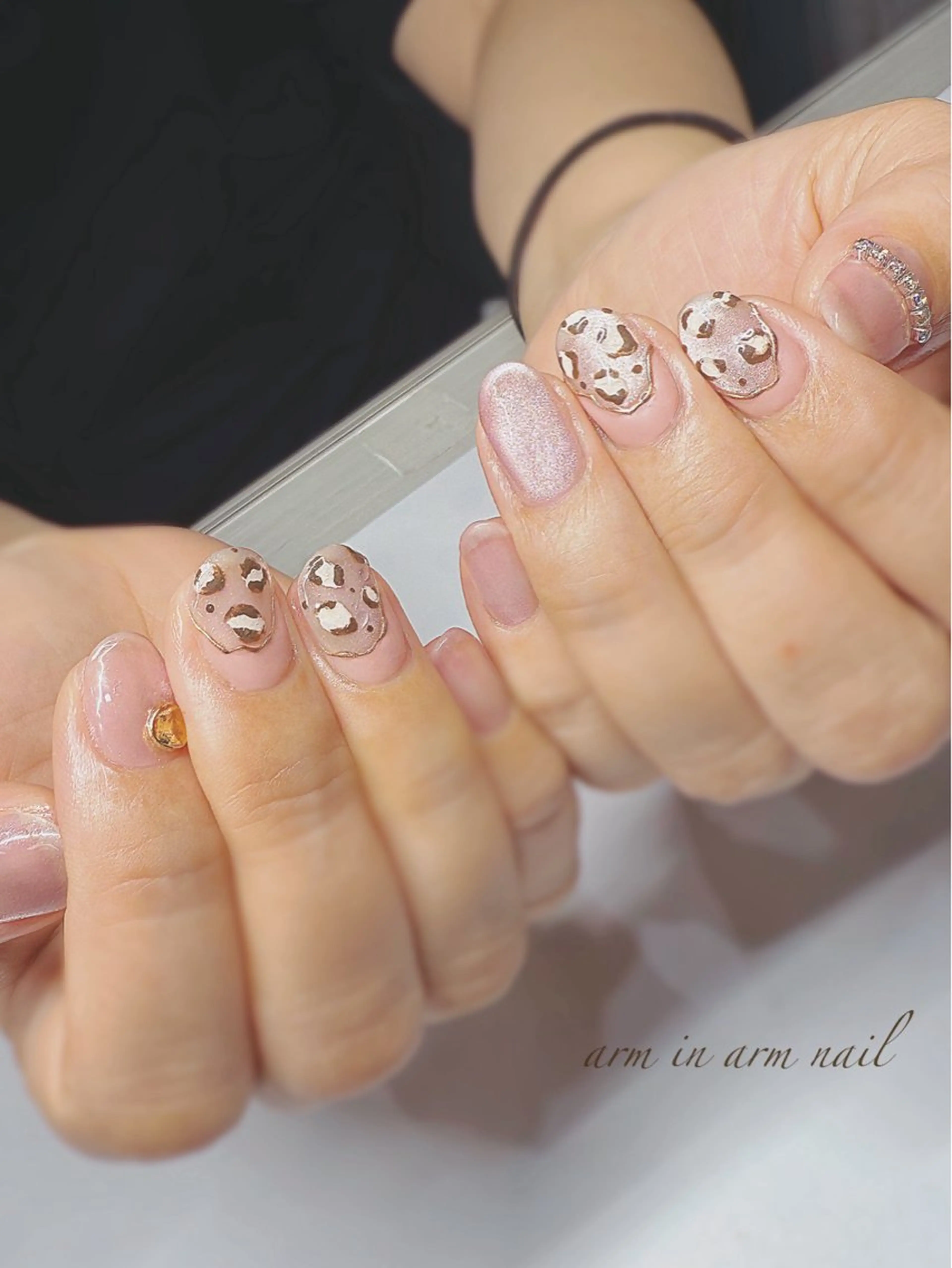 ネイル arm in arm ︎✿Yamamotoのマツエク・マツパデザイン