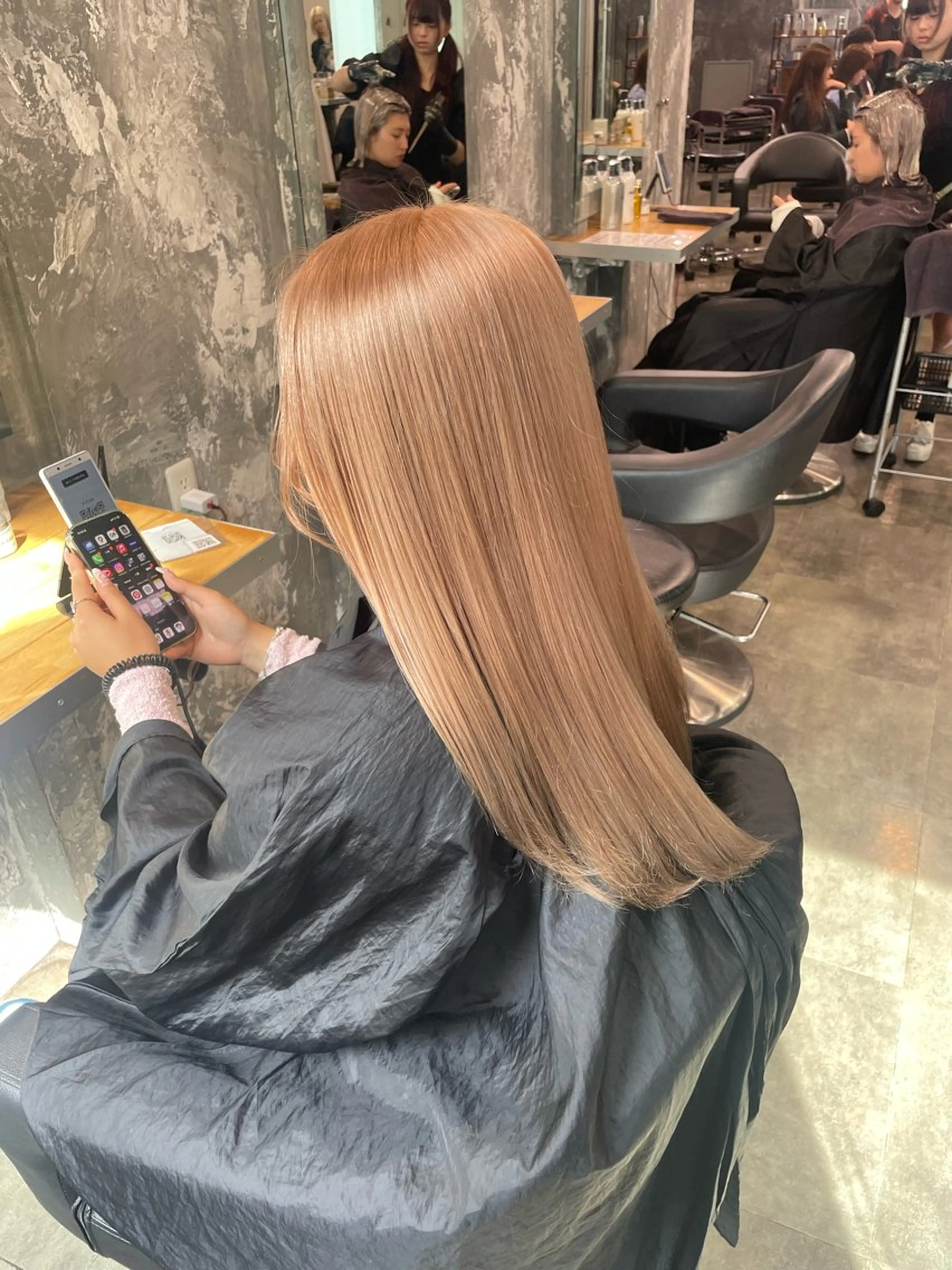 ロング カラー カット ヘアカラー ハイトーン 横浜💞ミオのヘアスタイル