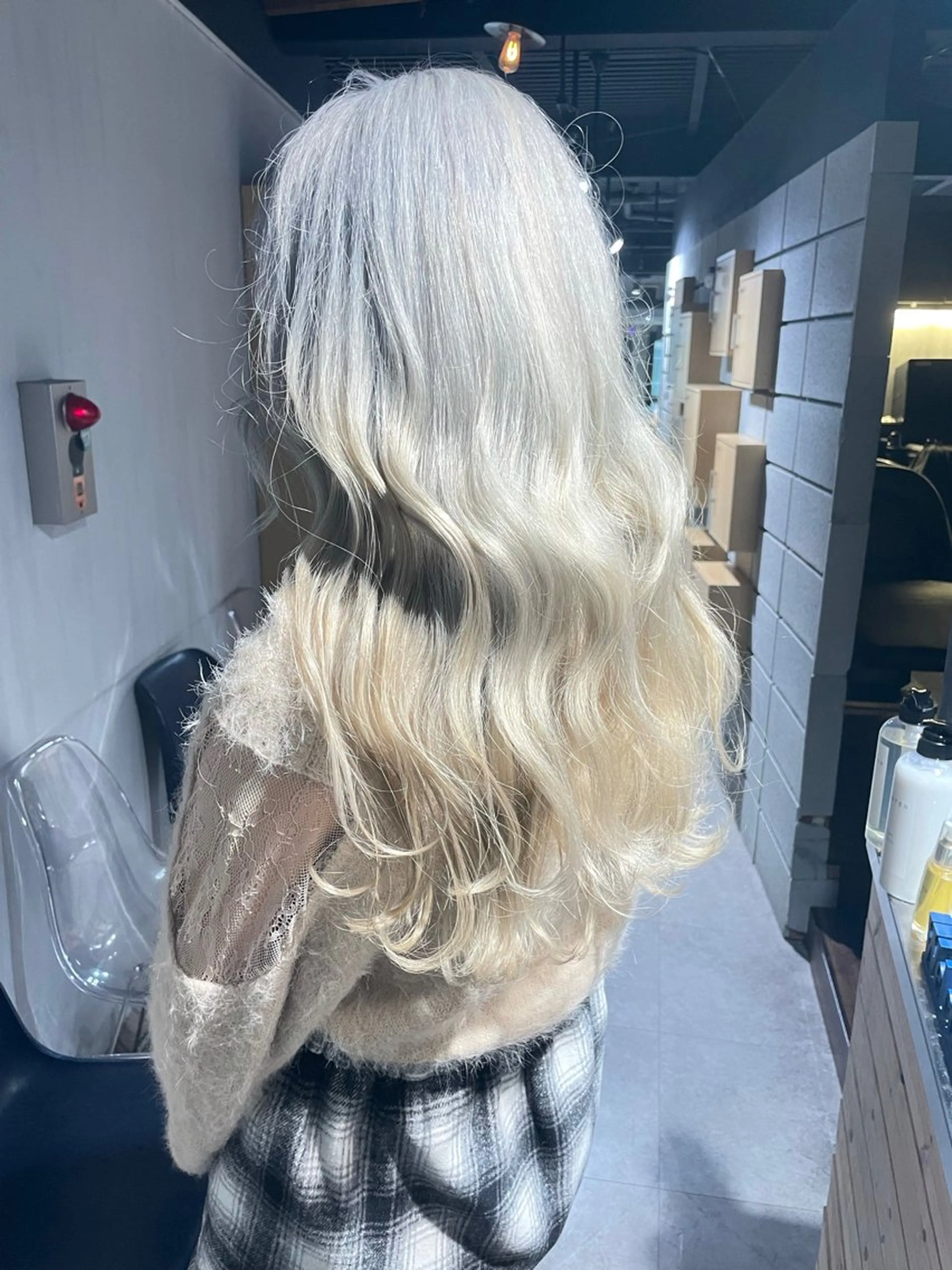 ロング ヘアカラー トリートメント ヘッドスパ ヘアセット 🦋ハイトーンボブ ショート🦋トシキのヘアスタイル