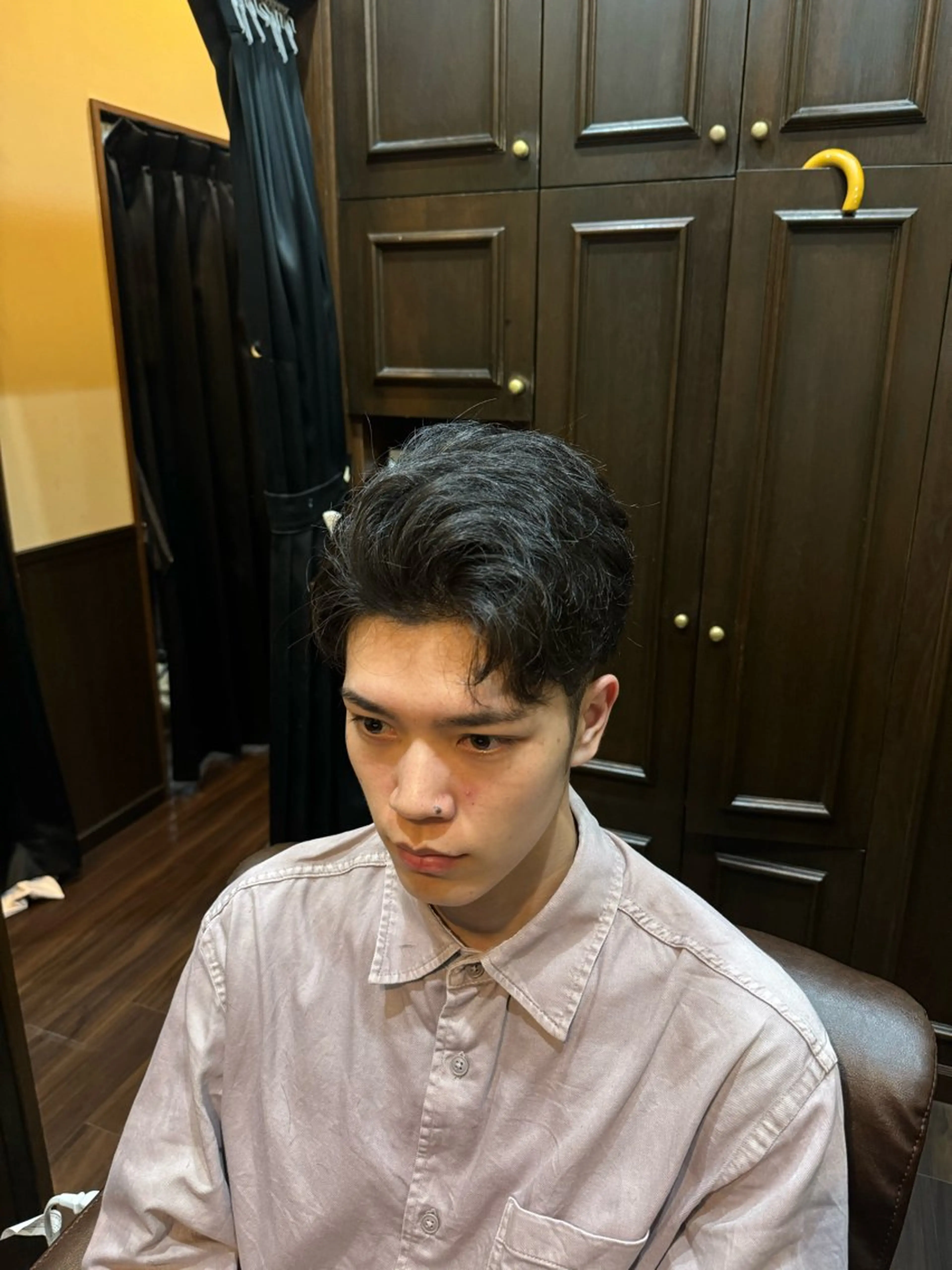 ミディアム ヒロ銀座バーバーショップ名古屋本店所属・小島 優奈のヘアスタイル