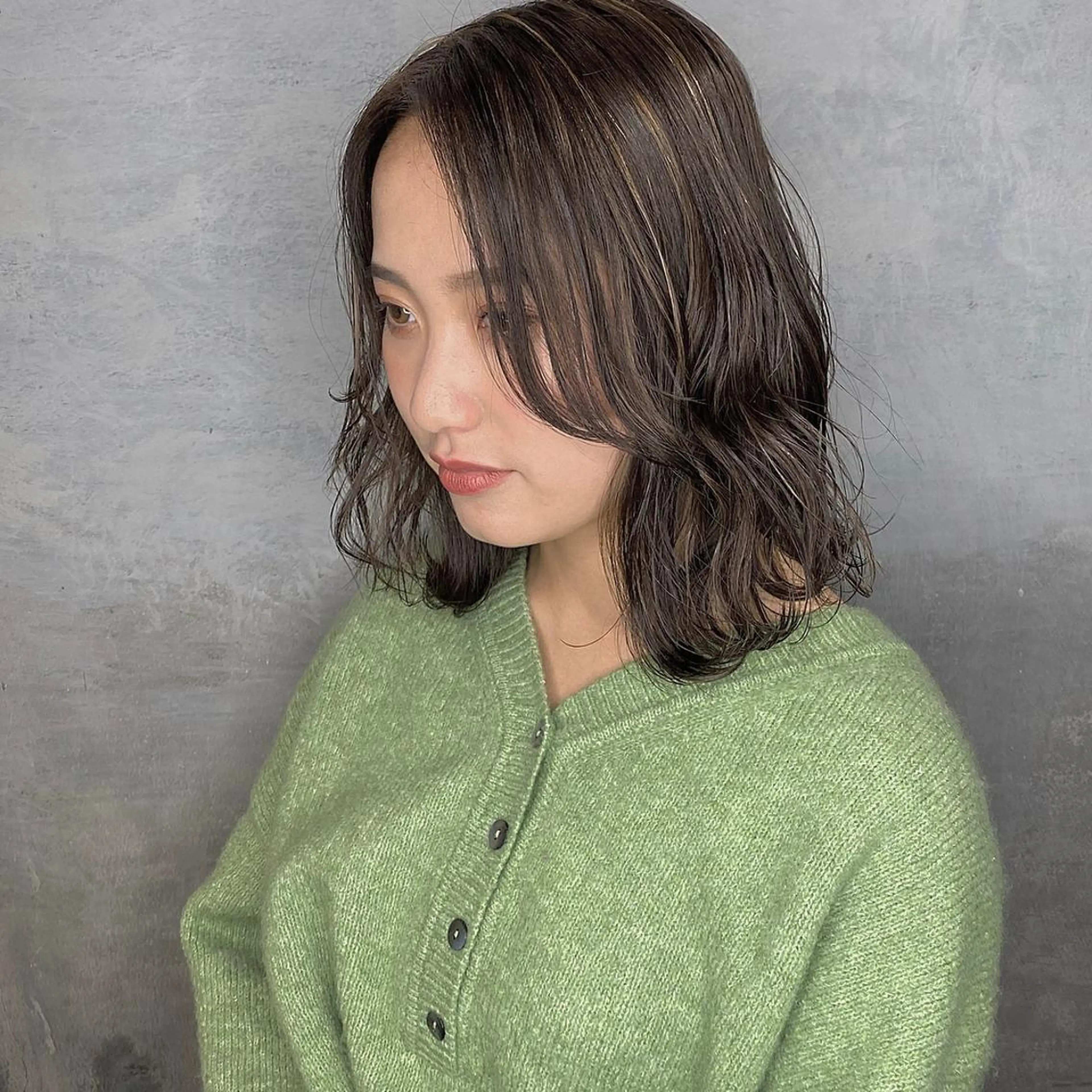 ミディアム カラー CLUTCH天王寺 西藤遥河のヘアスタイル