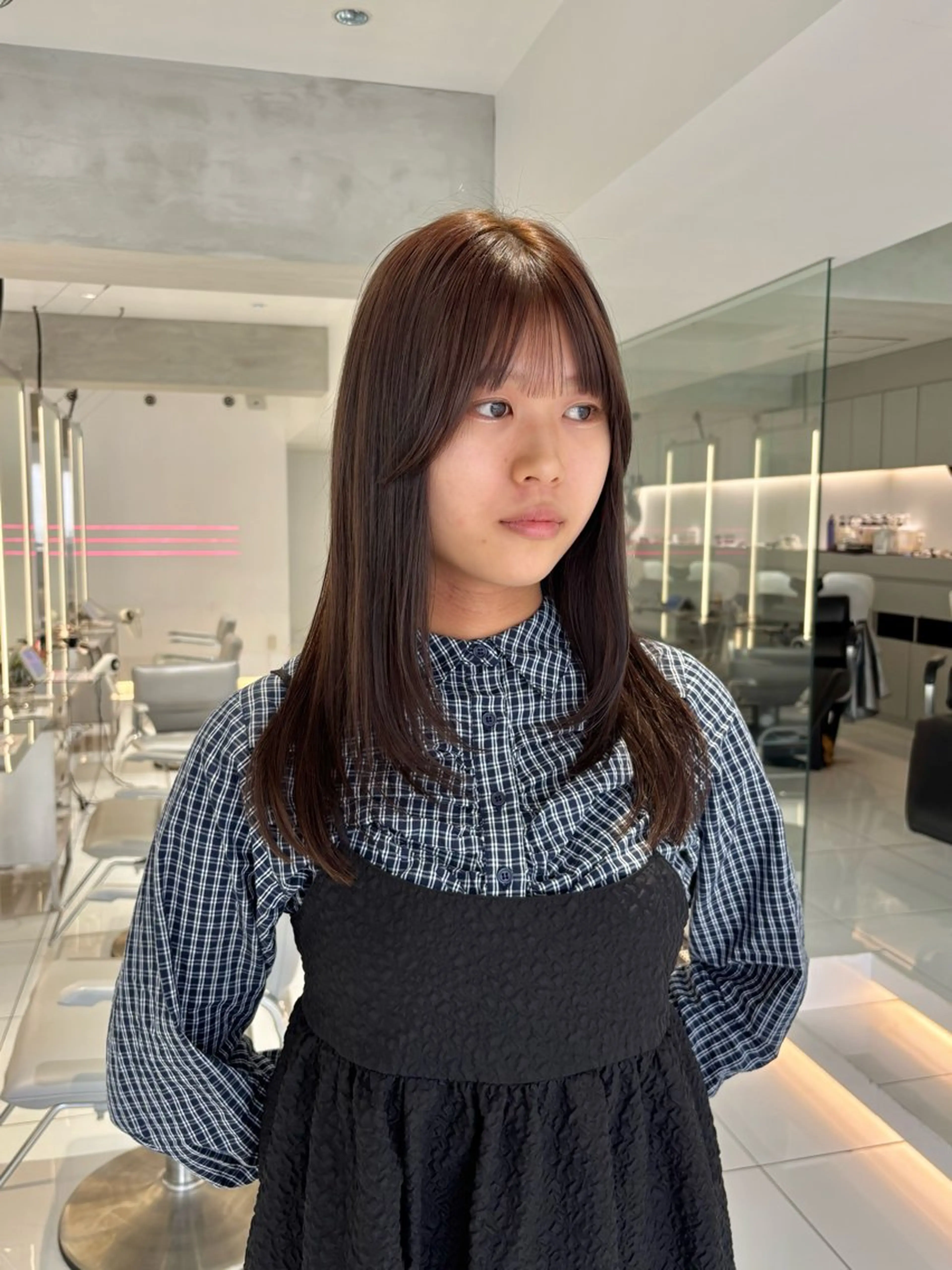 ロング レイヤーカット カット mina🌿無料ショ ートカット募集中🚨のヘアスタイル