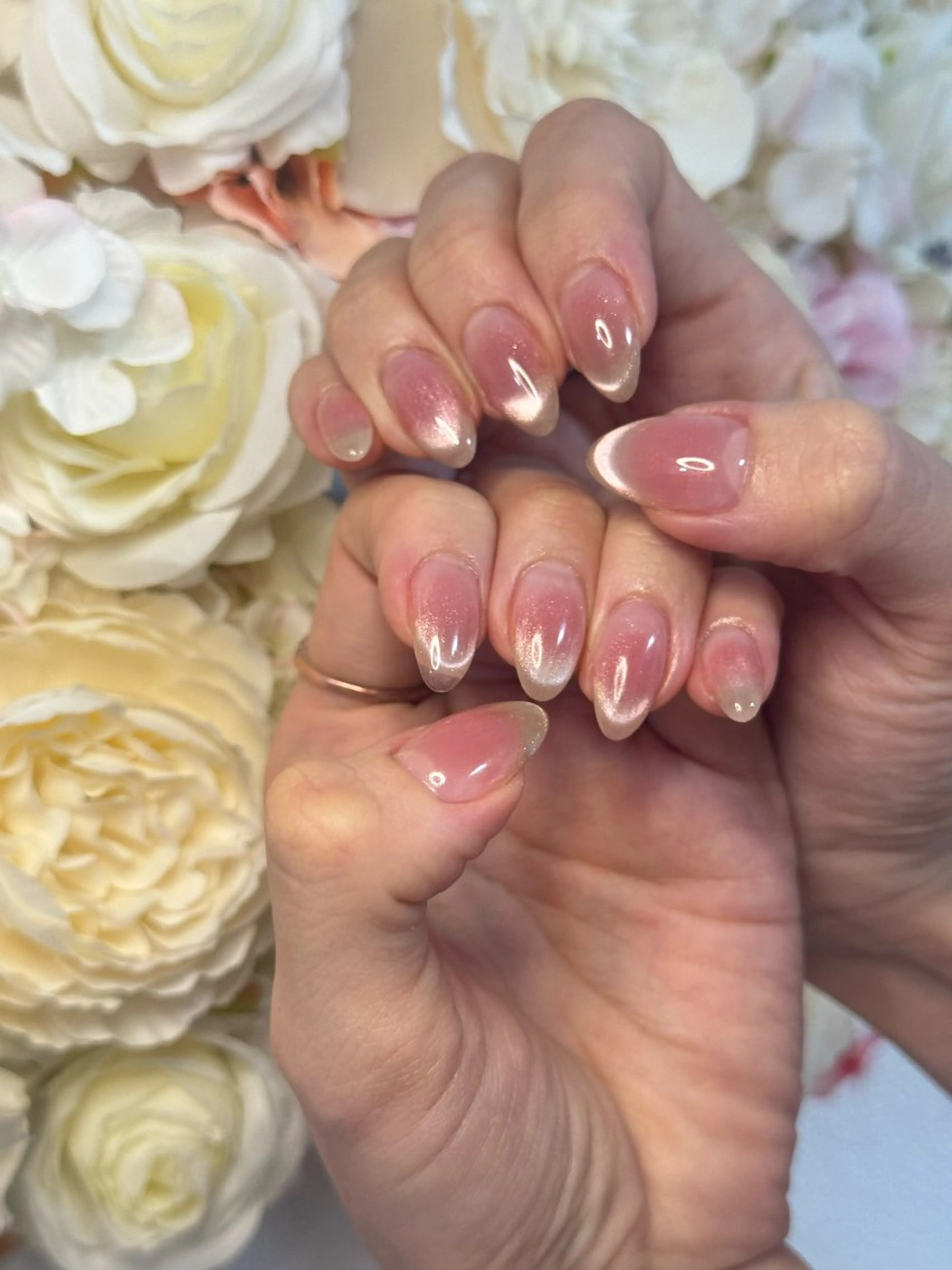 ネイル アートネイル オーロラネイル チークネイル フレンチネイル ガラスフレンチ ハンドネイル 🎀🎀YooLi Nail Salonのネイルデザイン