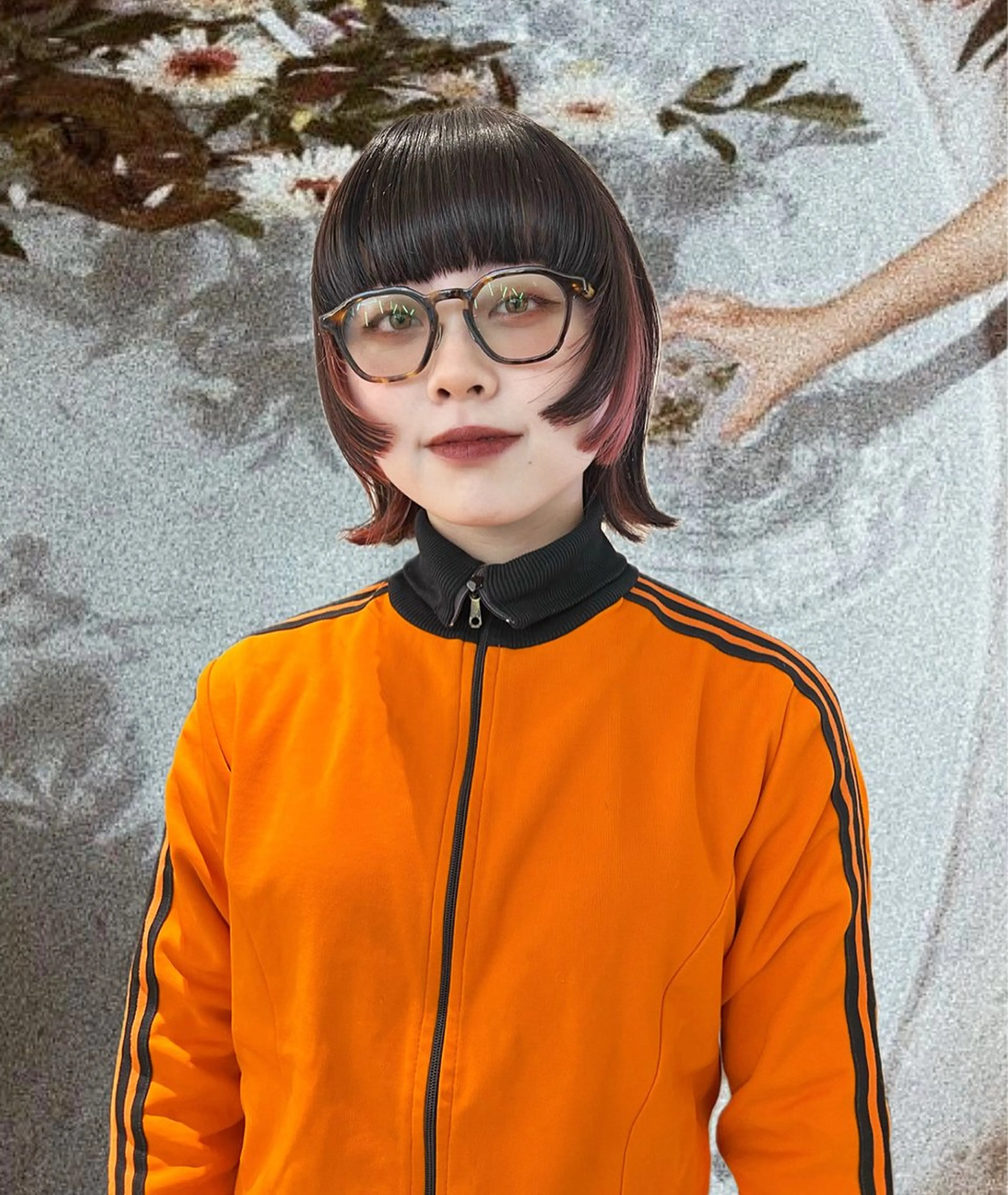 ミディアム カラー インナーカラー haco＋所属・圧倒的デザイン力 店長🎨RENAのヘアスタイル