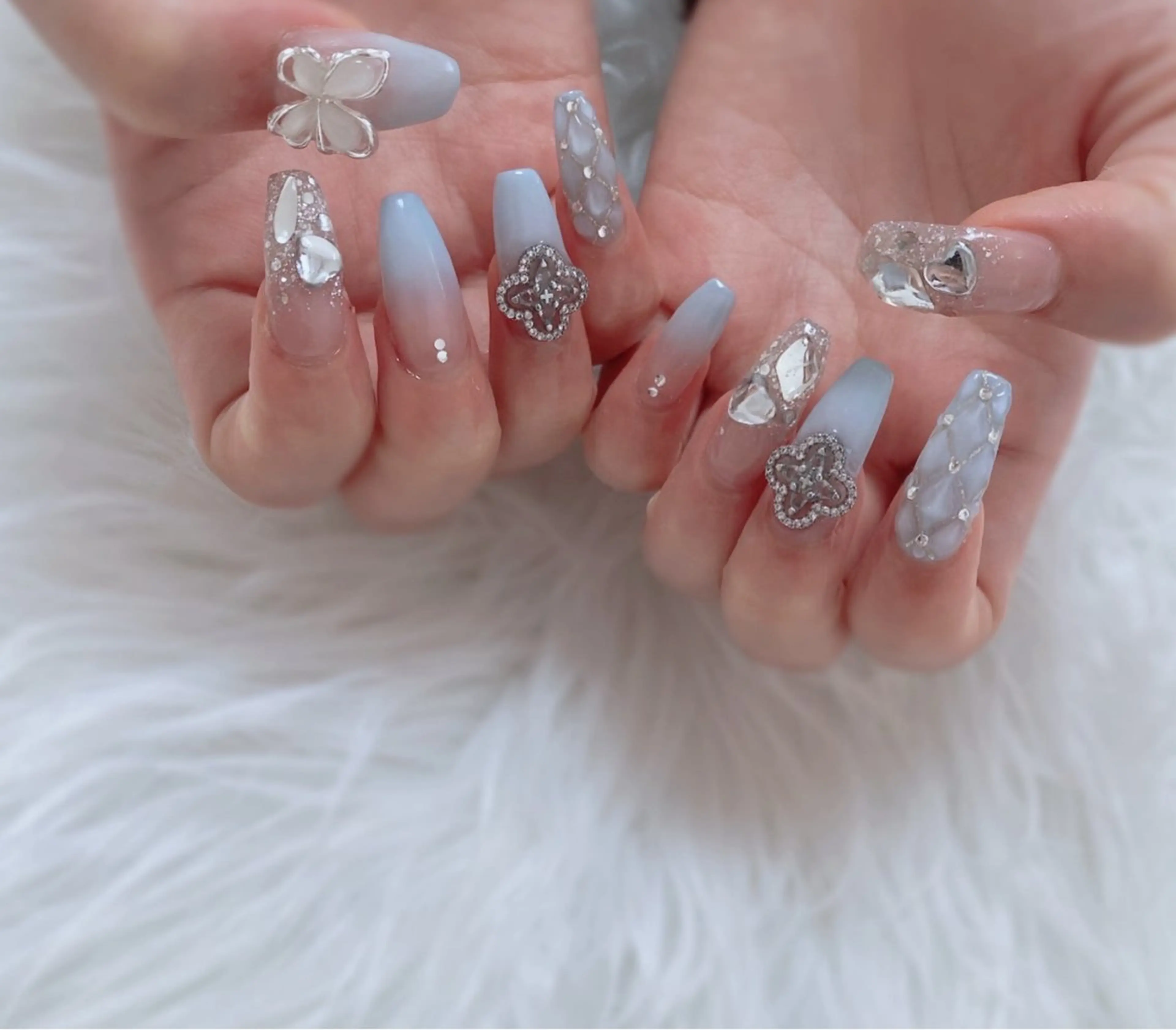 ネイル ESPOIR Ｎのネイルデザイン