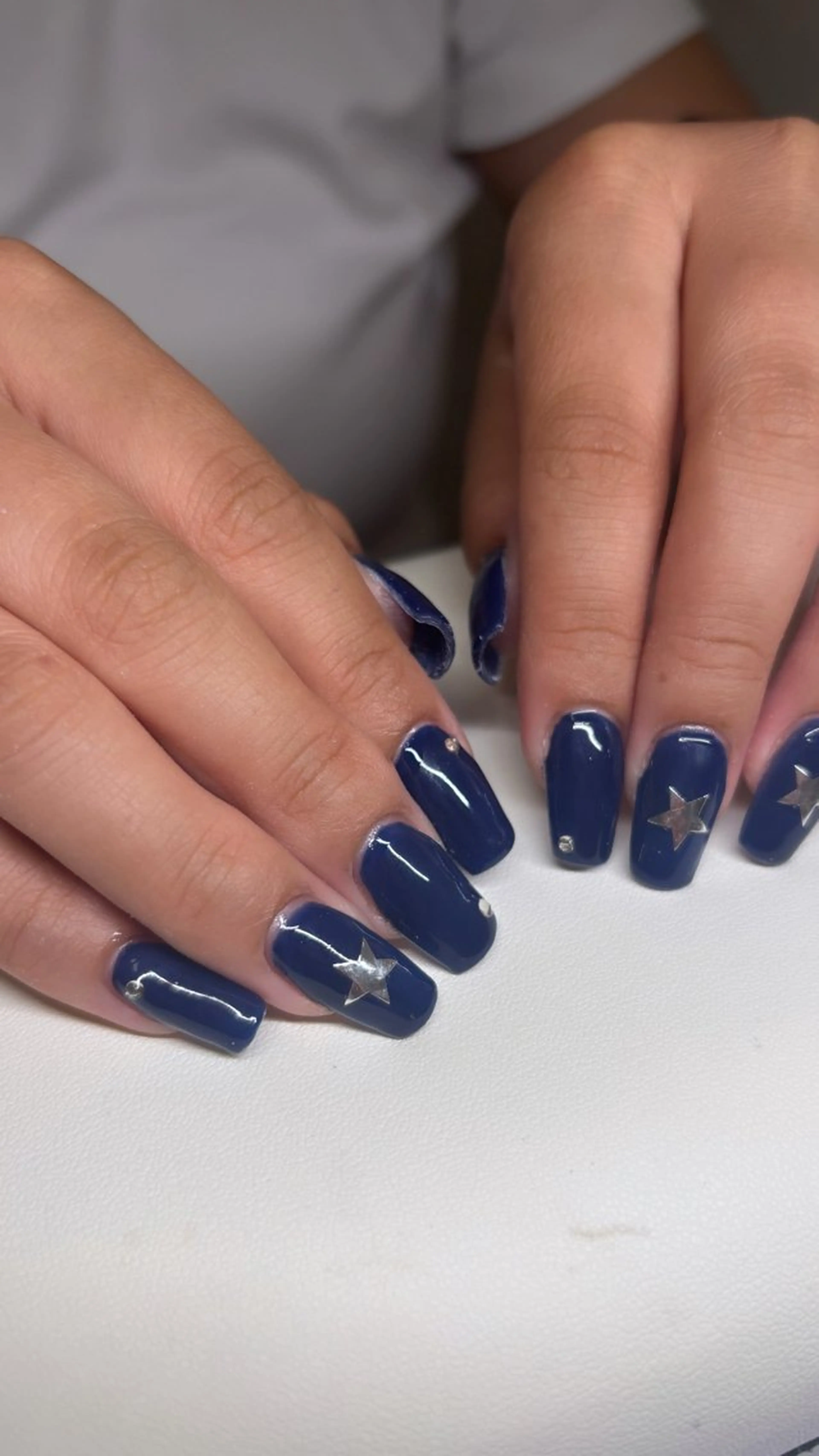 ネイル 金井 泉涼のネイルデザイン