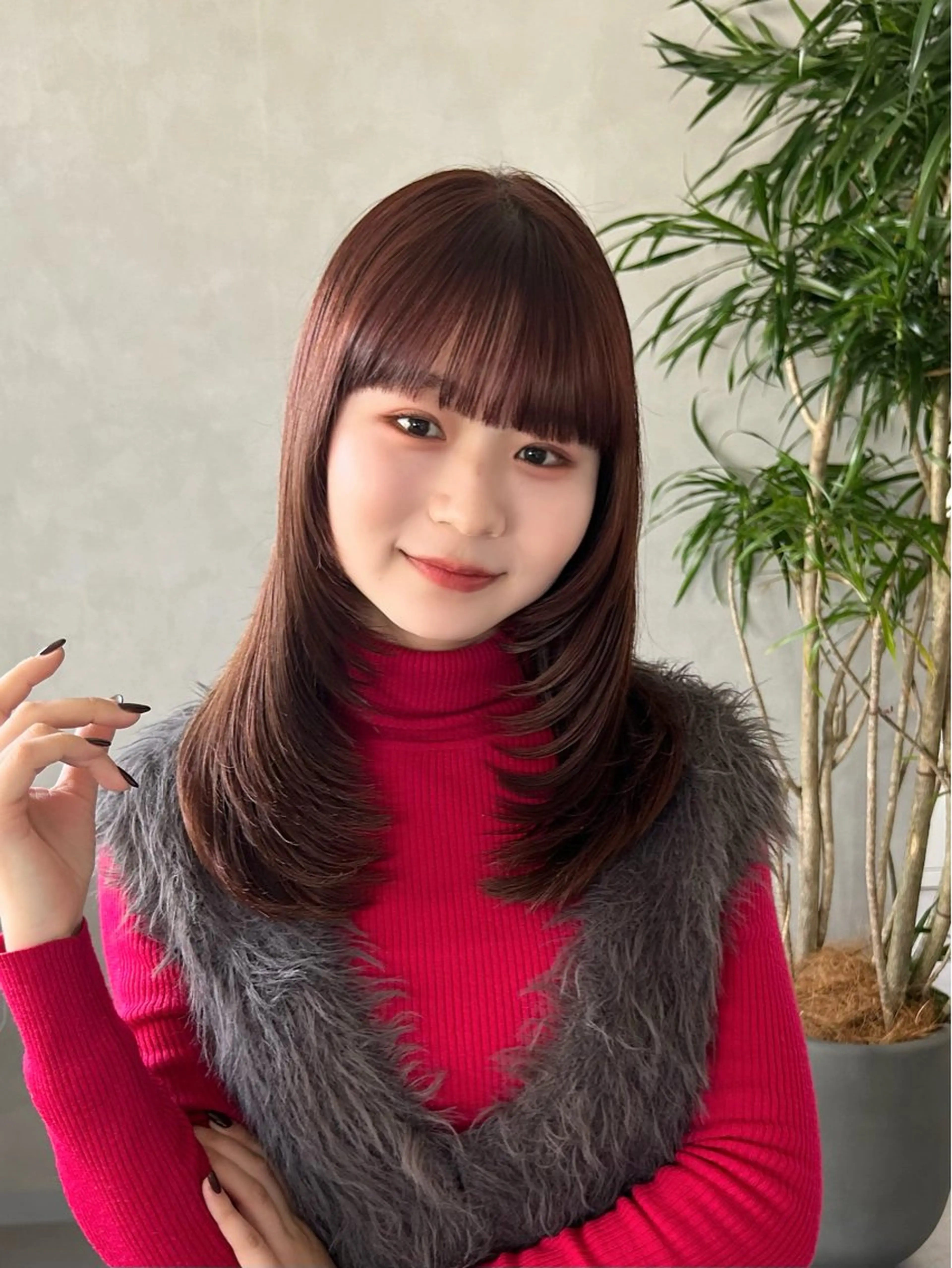 ミディアム カラー ブラウンカラー ピンクカラー ピンクブラウン レイヤーカット ❤️ショートカット ・顔周りカット❤️のヘアスタイル