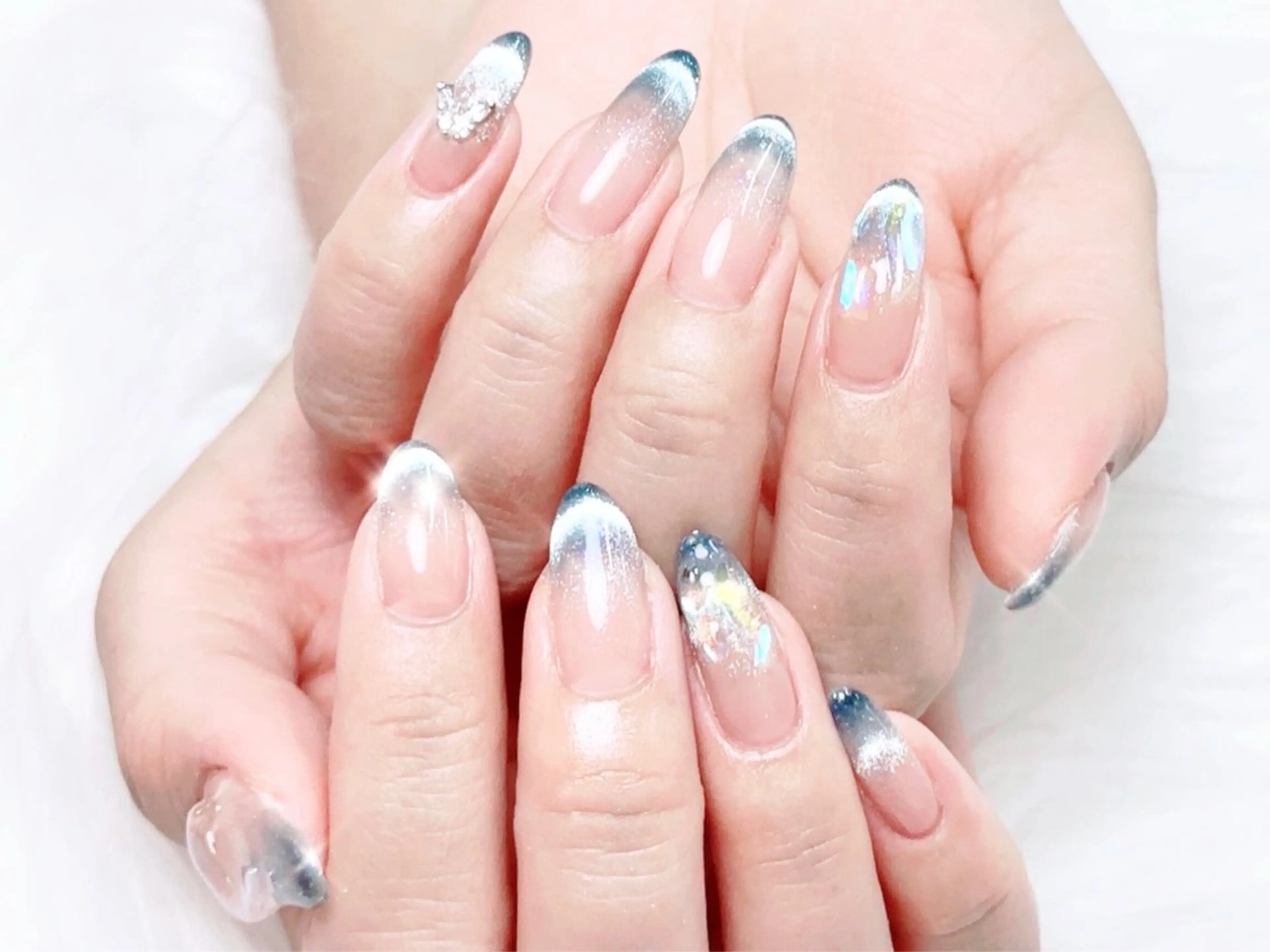 ネイル オーロラネイル チークネイル 長さ出し フットネイル フレンチネイル NaNa nailのネイルデザイン