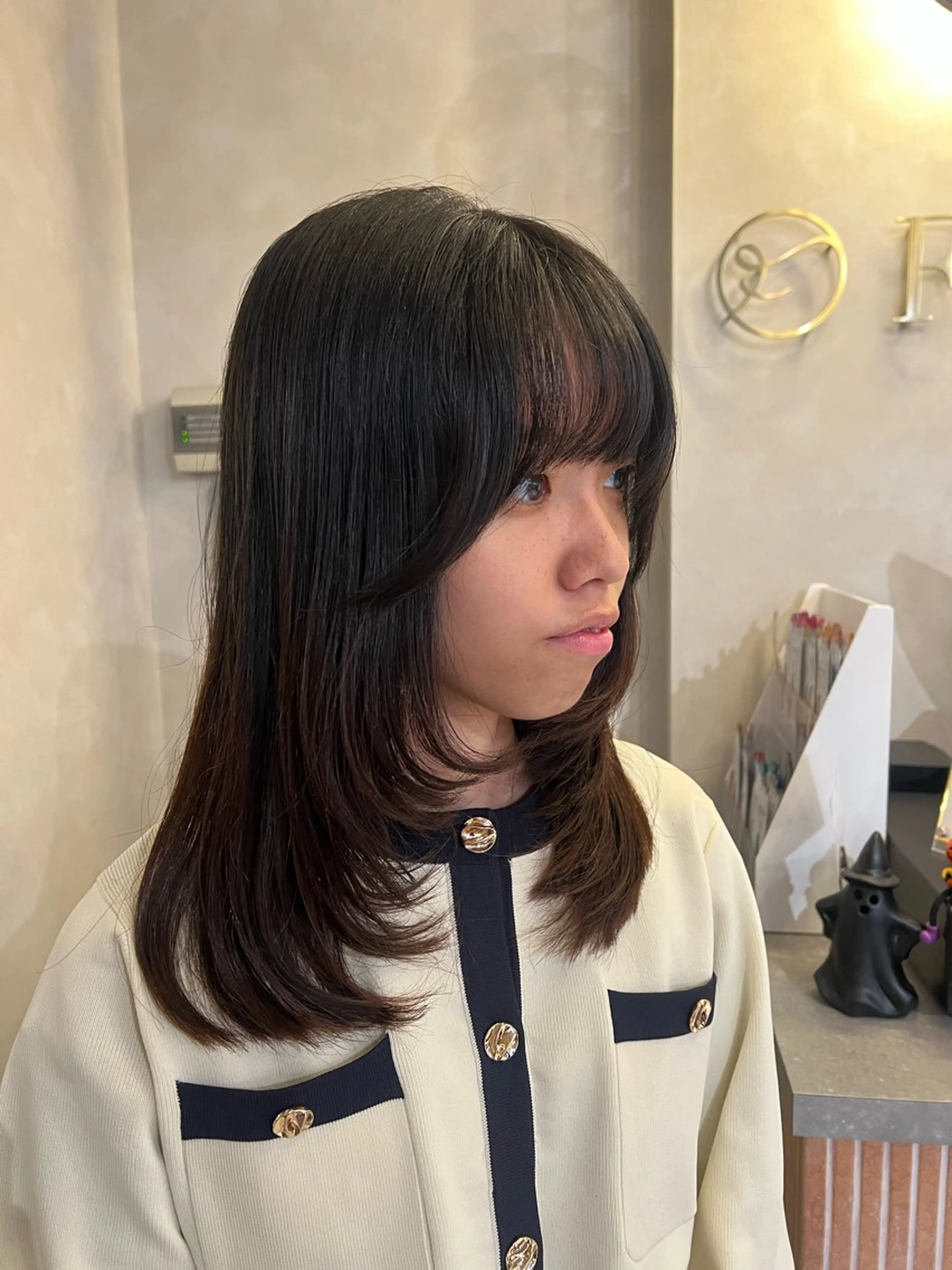 ミディアム ミディアムレイヤー レイヤーカット カット 梅田/似合わせボブ /顔周り/RINKAのヘアスタイル