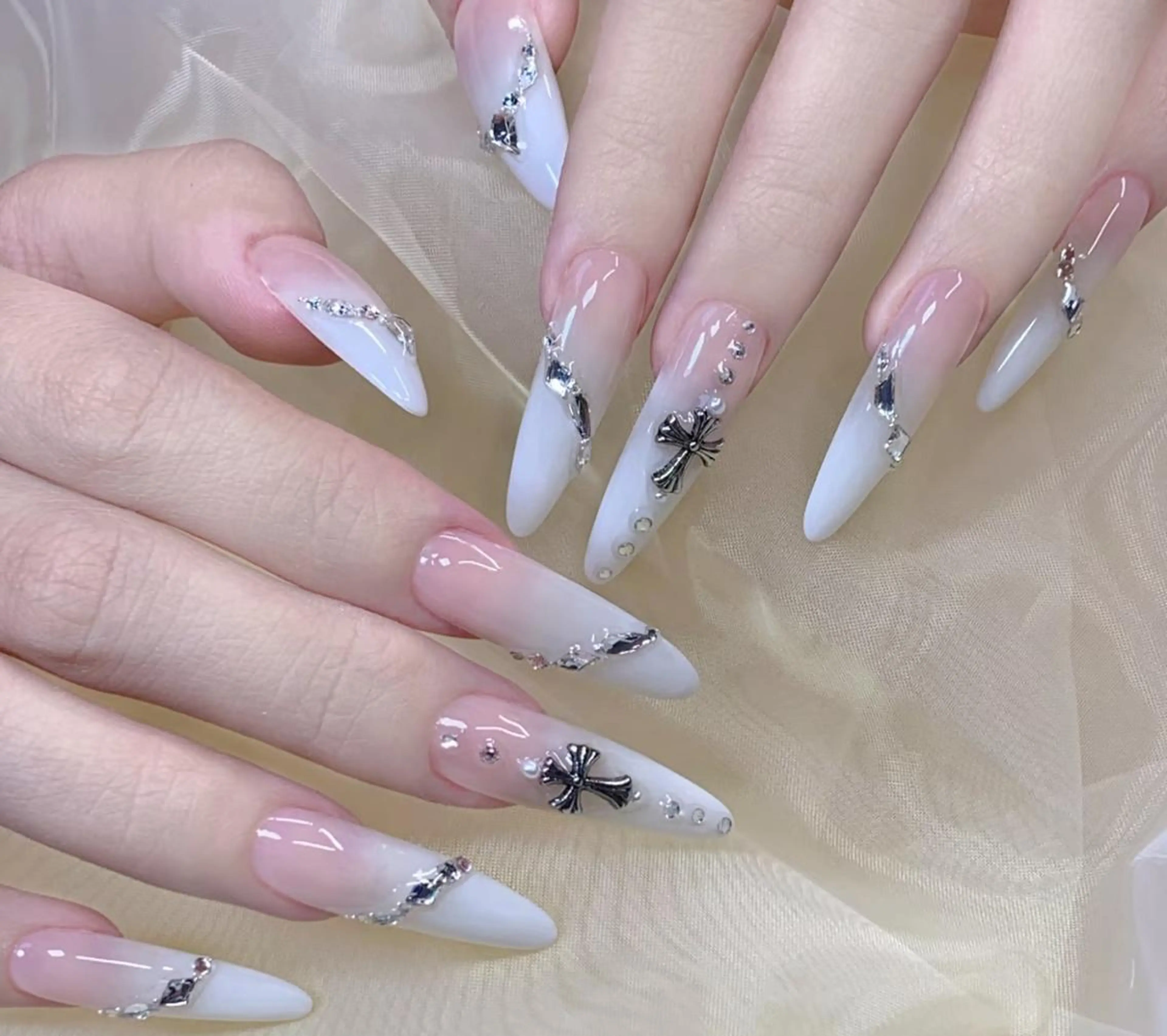 ネイル ハンドネイル Miya🎀 nailのネイルデザイン