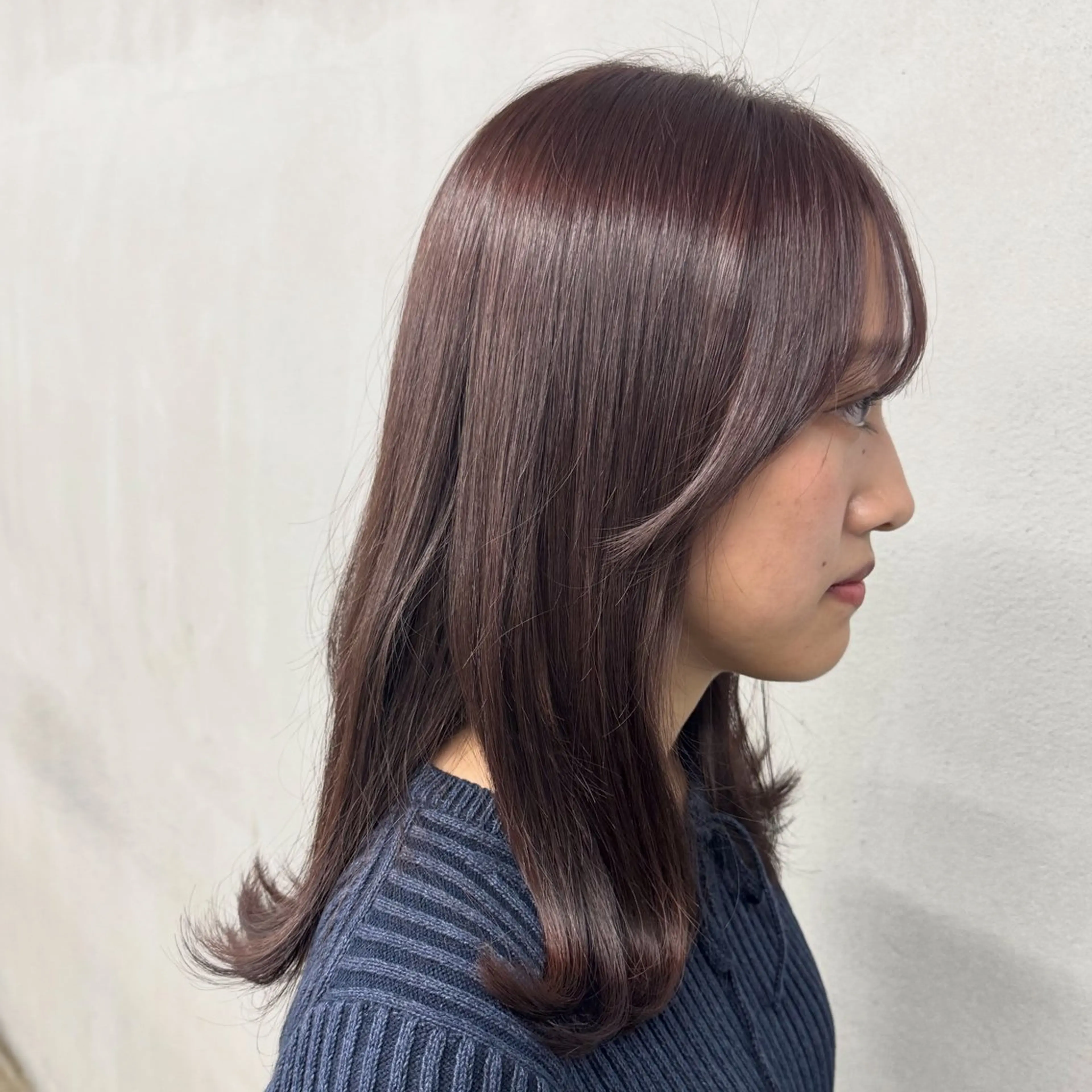 ミディアム カラー ヘアアレンジ カシス ピンクカラー カット ヘアカラー トリートメント #ボブ #ウルフ #tag佐藤璃美のヘアスタイル