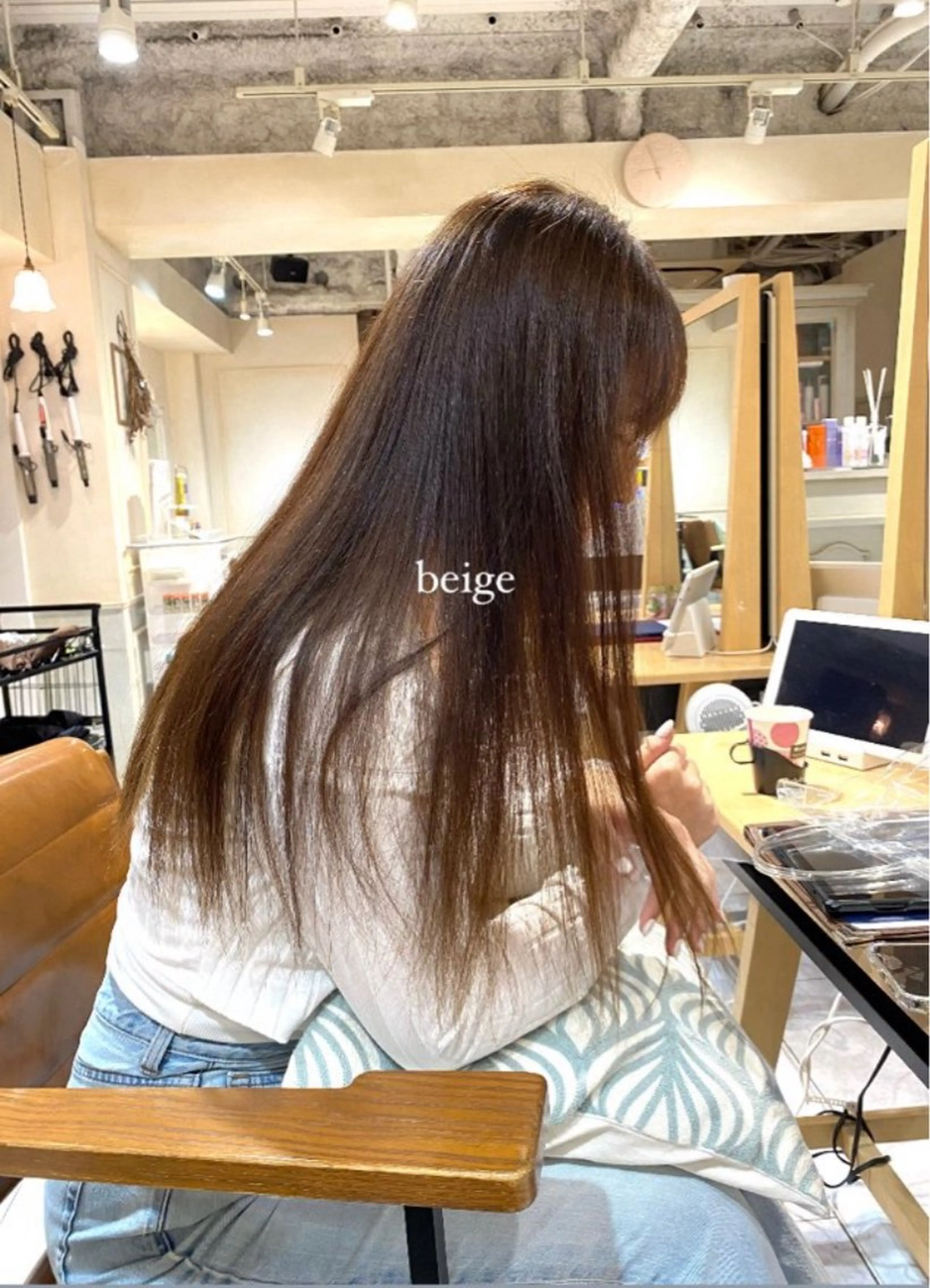 カラー イルミナカラー 上野 莉菜のヘアスタイル