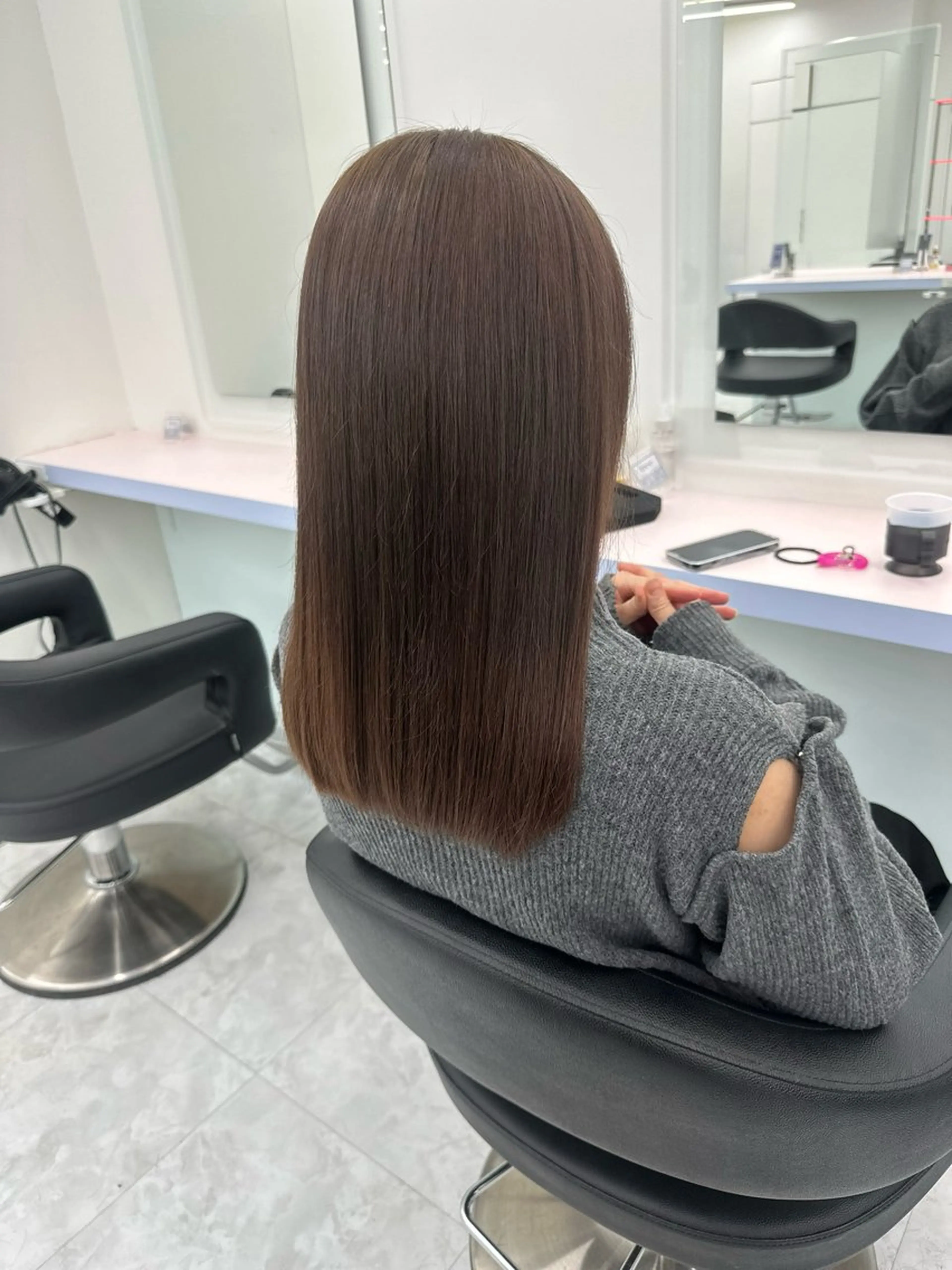 ミディアム カラー ヘアカラー ヘッドスパ 🫧ハイトーン🫧 ベージュ🫧徹哉のヘアスタイル