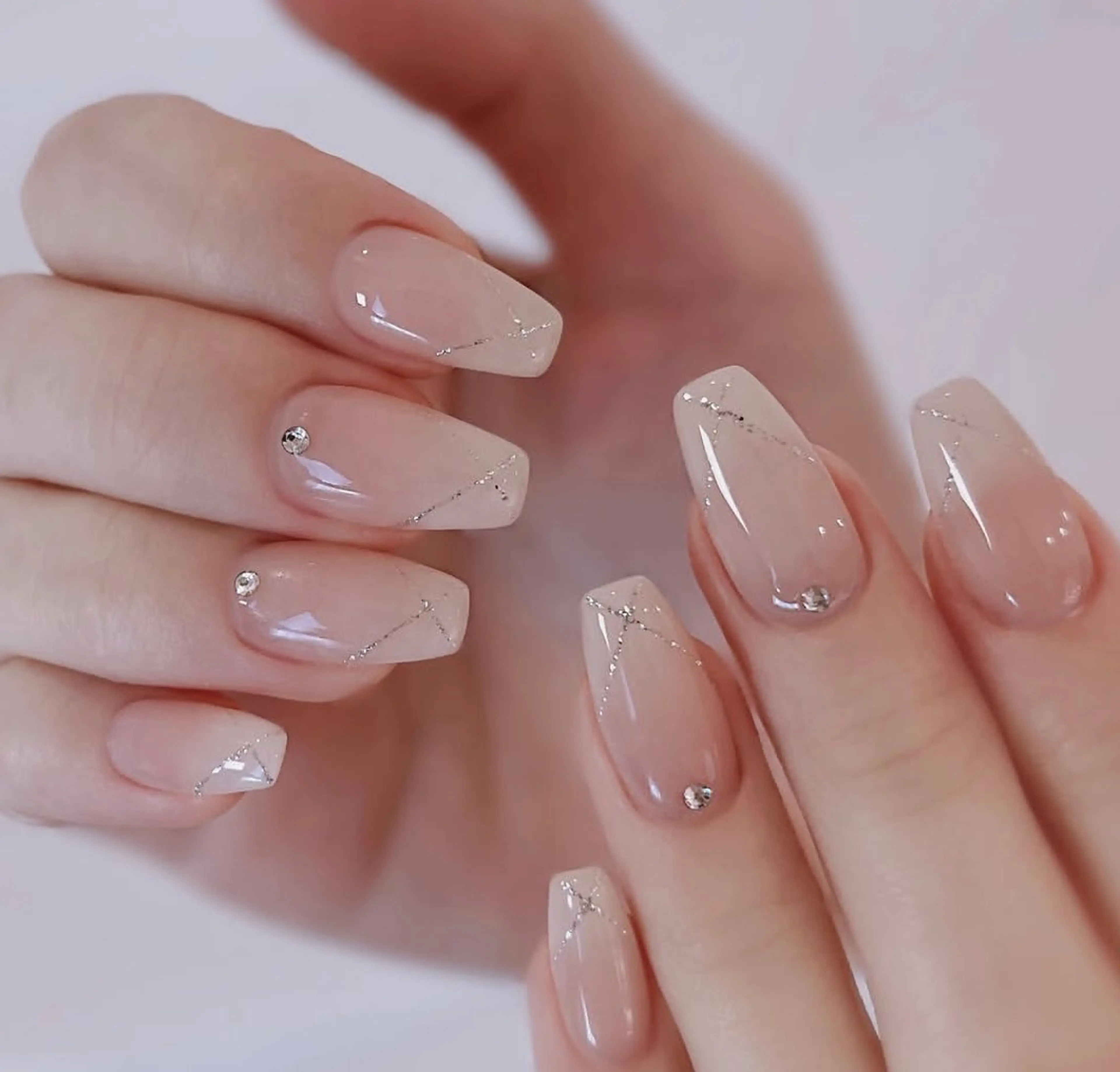 ネイル キラキラネイル ミラーネイル ピンク ワンホンネイル ハンドネイル Ryunail所属・Ryu Nail Shinokuboのネイルデザイン