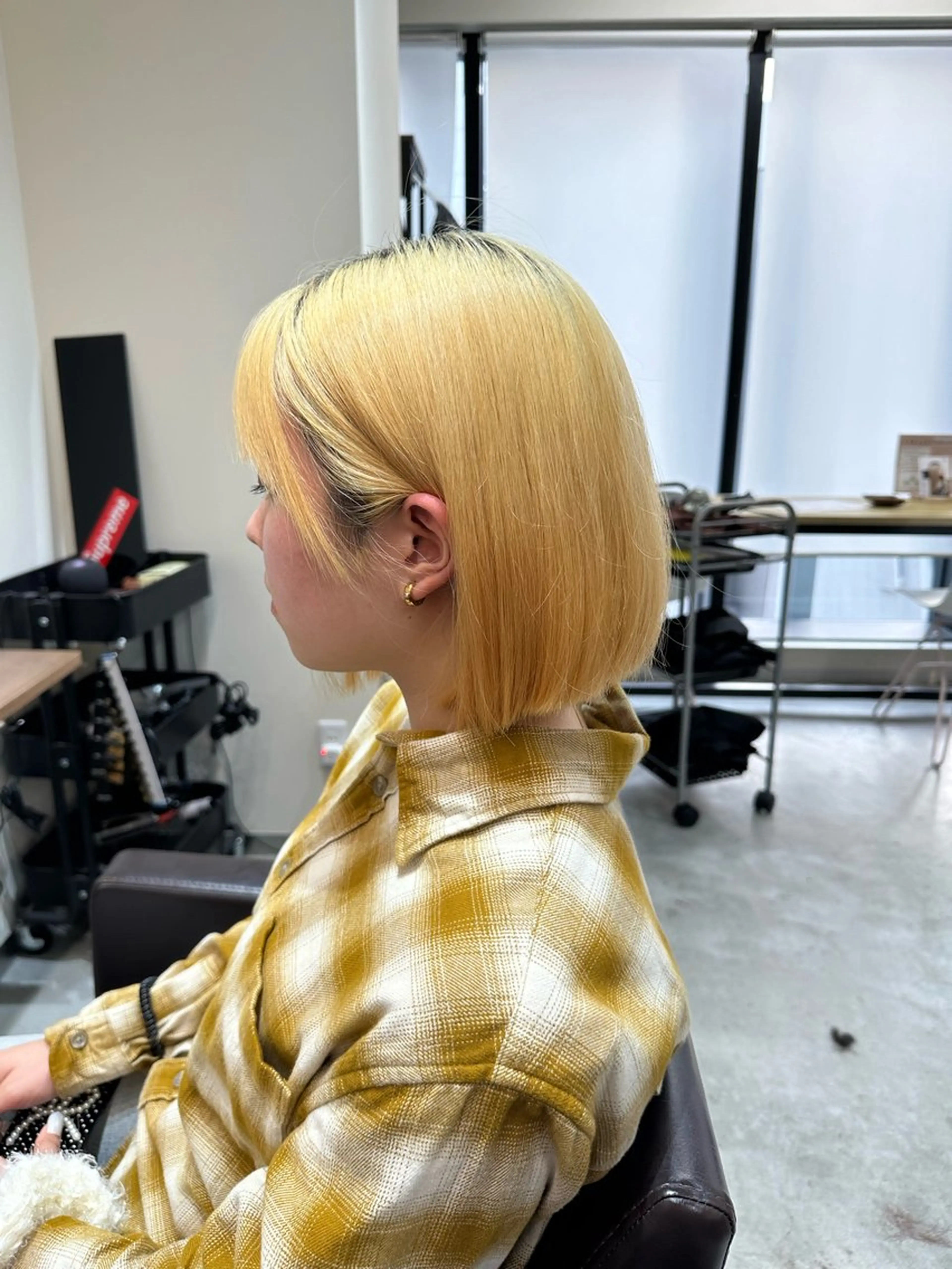ショート カラー ヘアカラー 小顔カット✨ 透明感カラー✨kyoのヘアスタイル