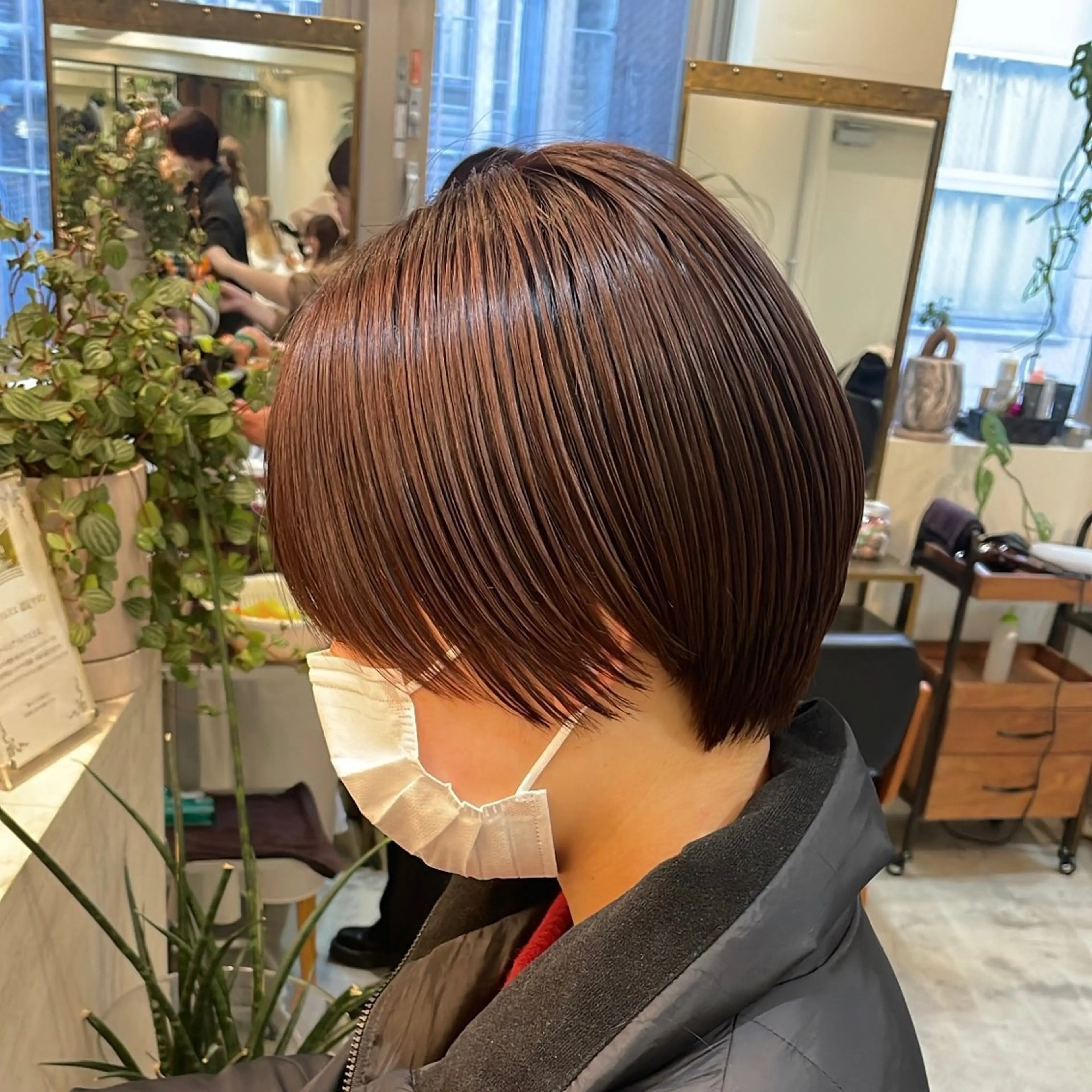 ショート カット 岡部 ひな/銀座のヘアスタイル