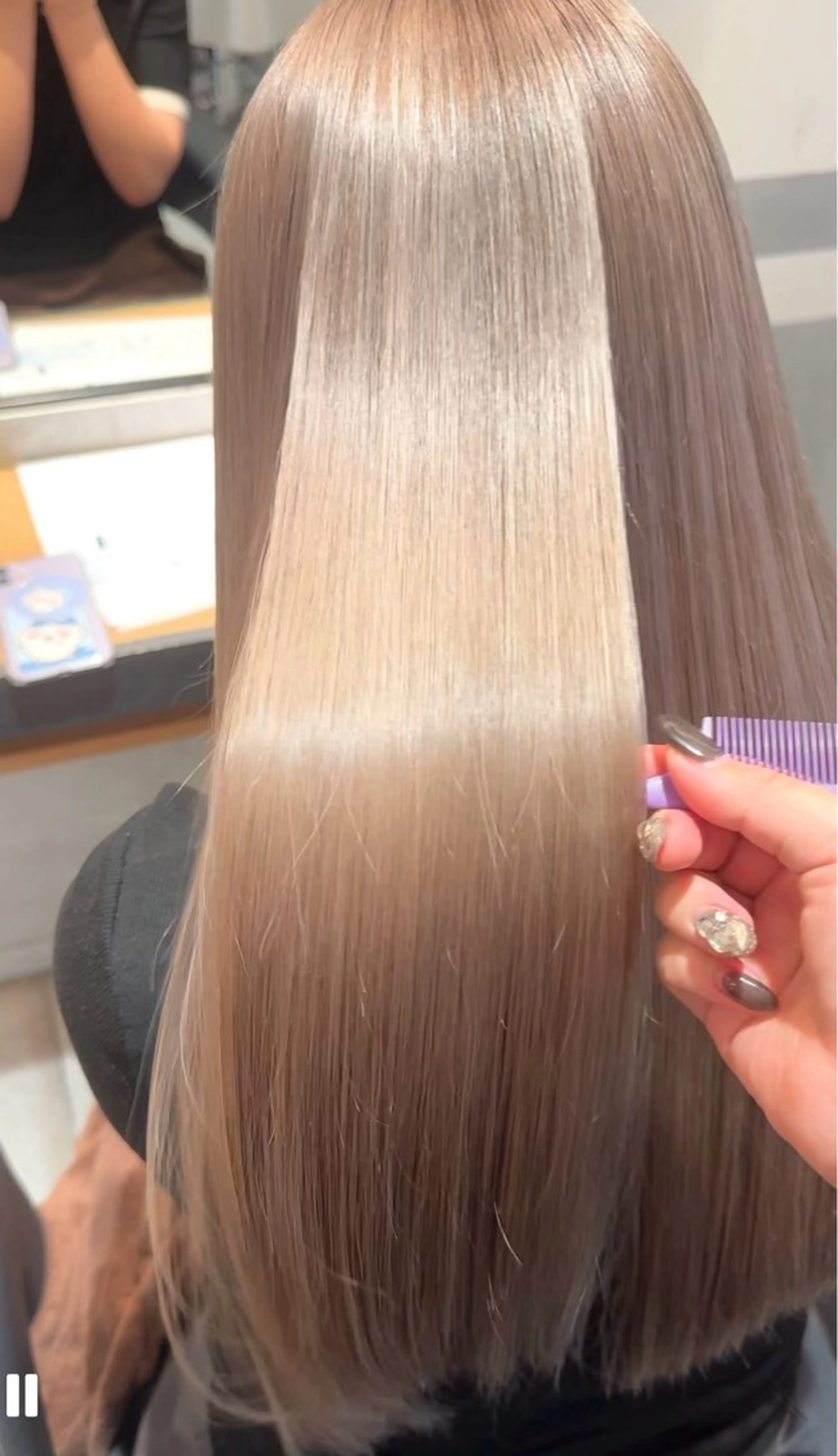 セミロング カラー ベージュカラー ブリーチ ケアブリーチ ミルクティーベージュ RIPPLE所属・たかはし るなのヘアスタイル
