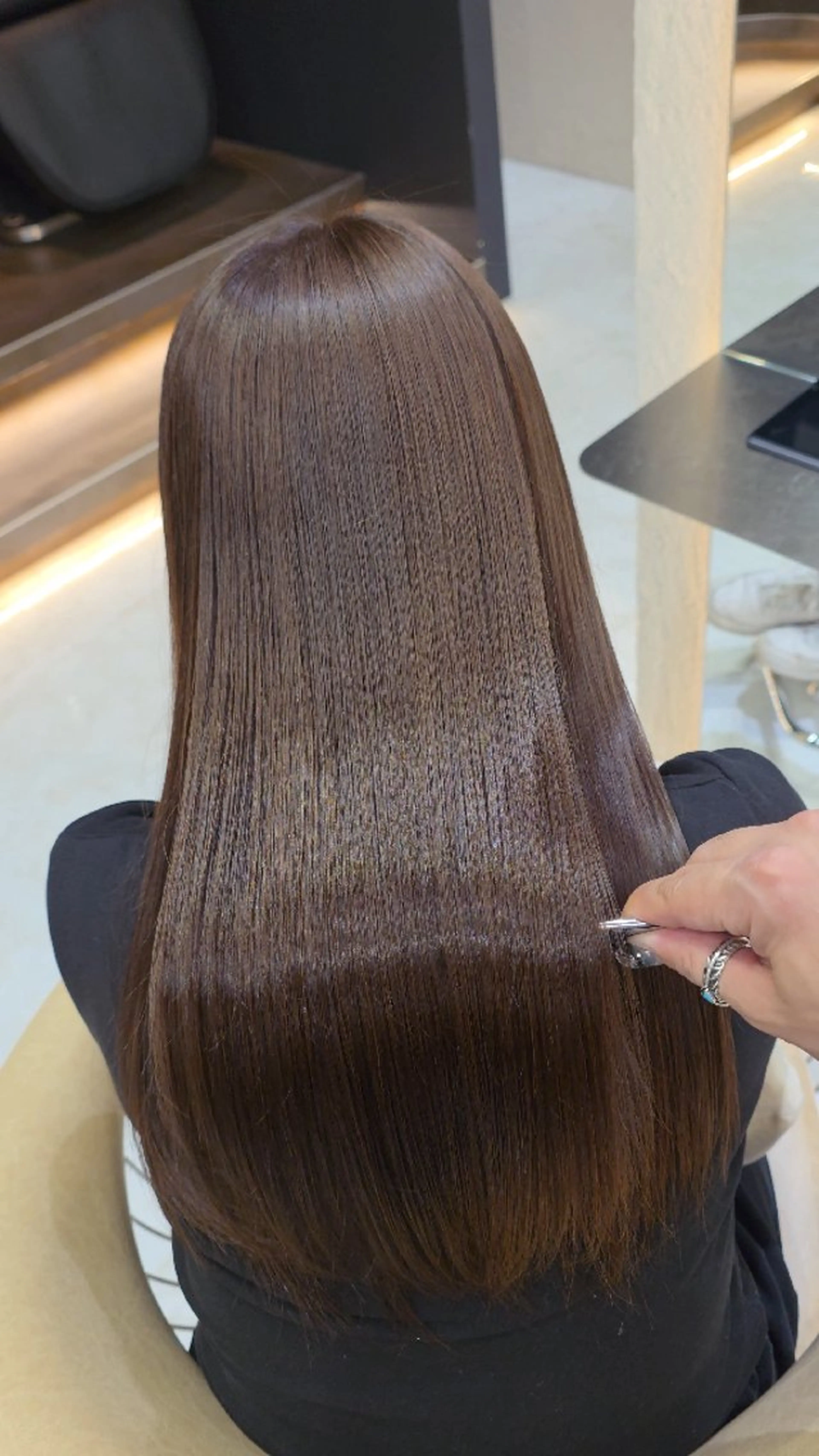 セミロング 髪質改善 ヘアカラー トリートメント ✨弱酸性縮毛矯正✨ ✨髪質改善✨hiroのヘアスタイル