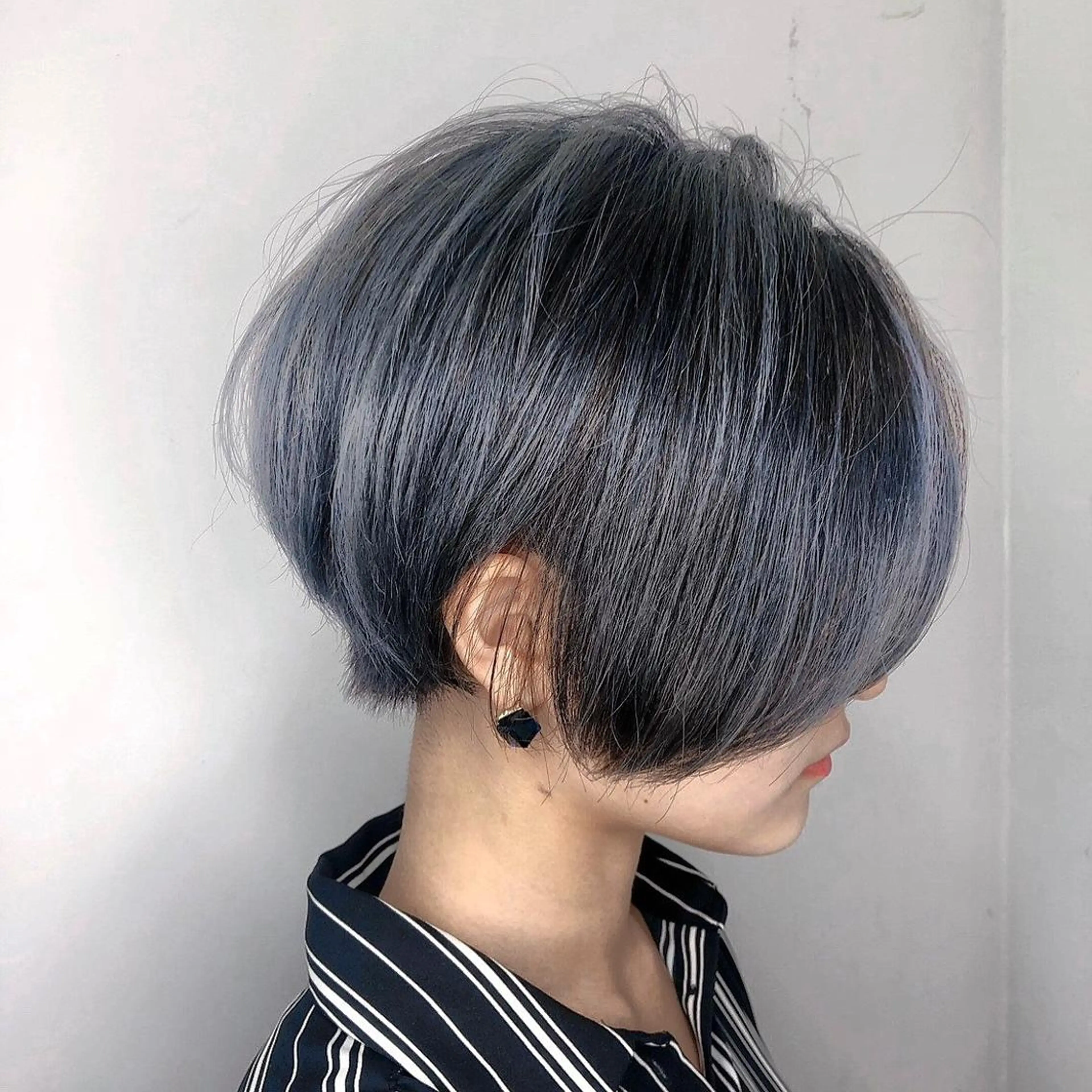 ショート カラー カラーサロン ビスカリアのヘアスタイル