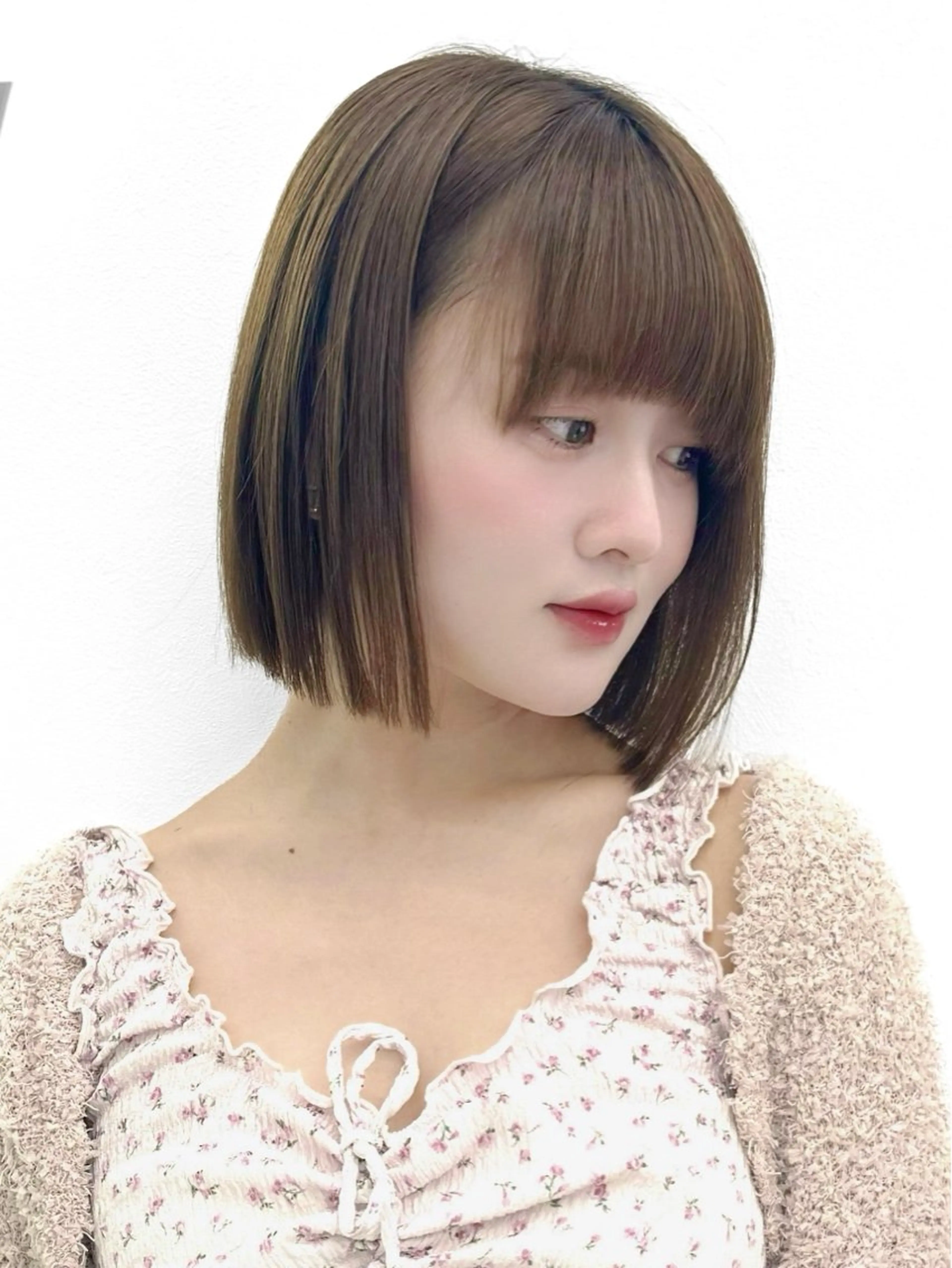 ショート カラー ヘアアレンジ カット ヘアカラー トリートメント ヘッドスパ ヘアセット 🇰🇷縮毛矯正× 韓国ボブ🩶ひかりのヘアスタイル