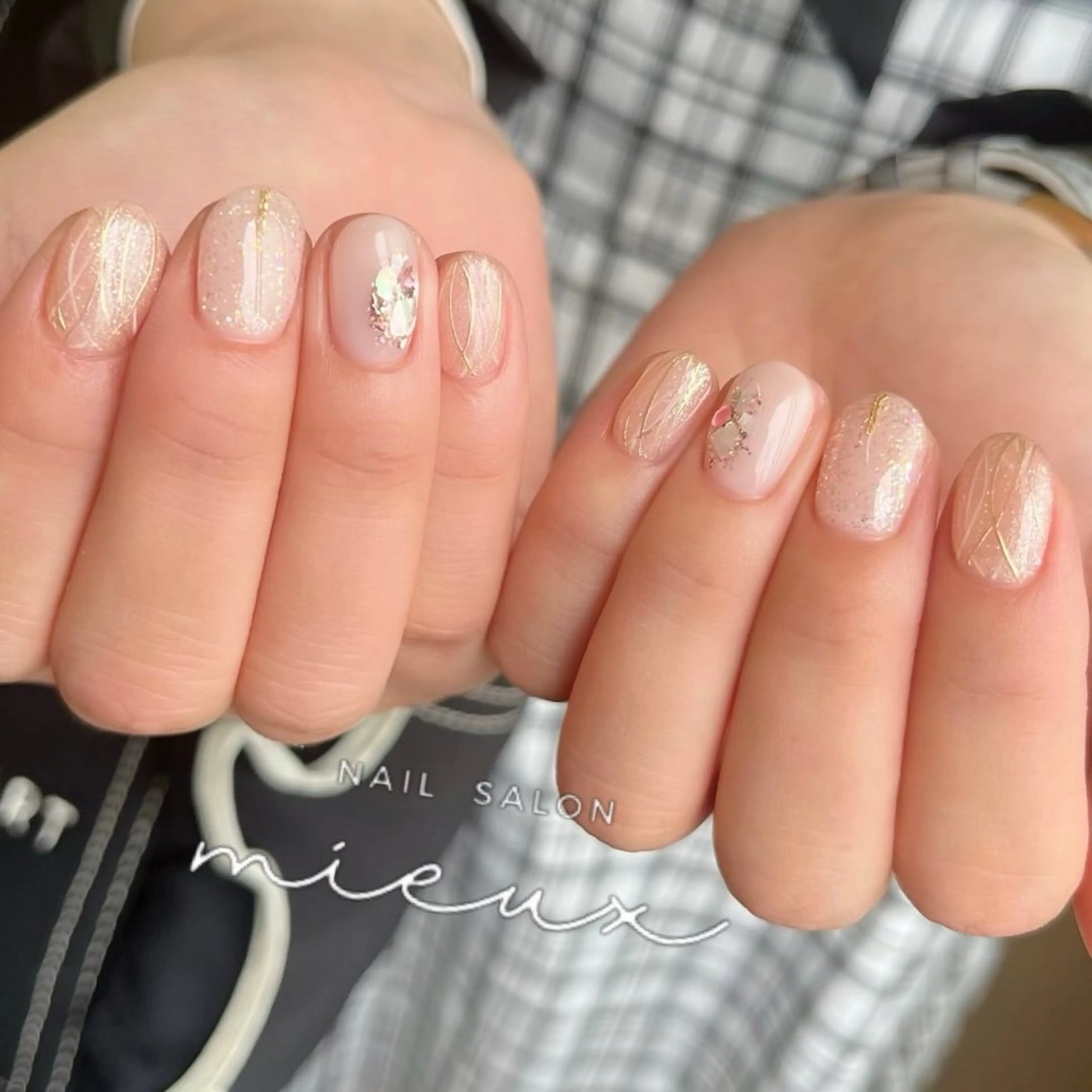 ネイル ハンドネイル mieux ariiiのネイルデザイン