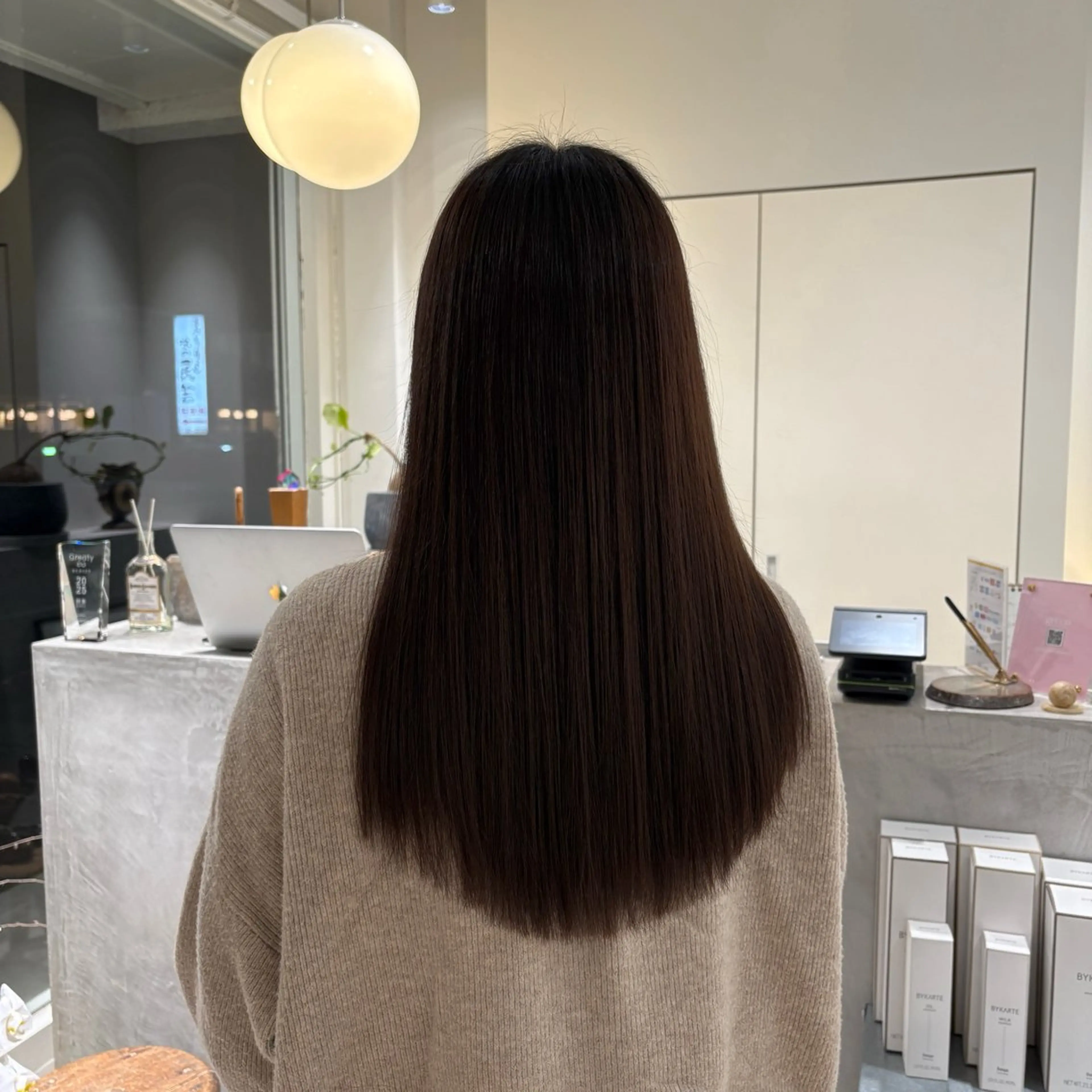 ロング ロング 安西 香利奈のヘアスタイル