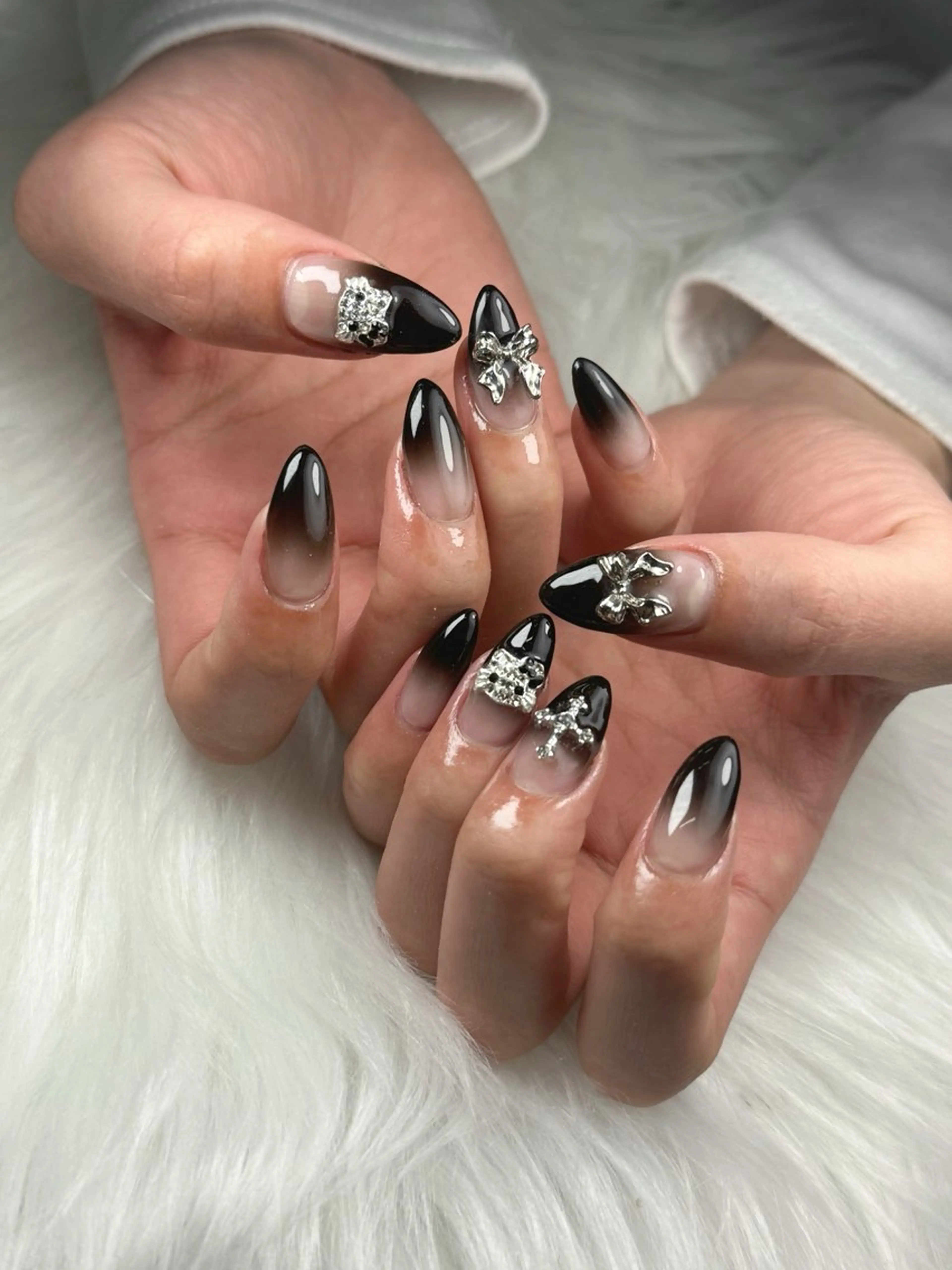ネイル ハンドネイル Nail Salon L'arc所属・💊大阪/南船場 monica🧠のネイルデザイン