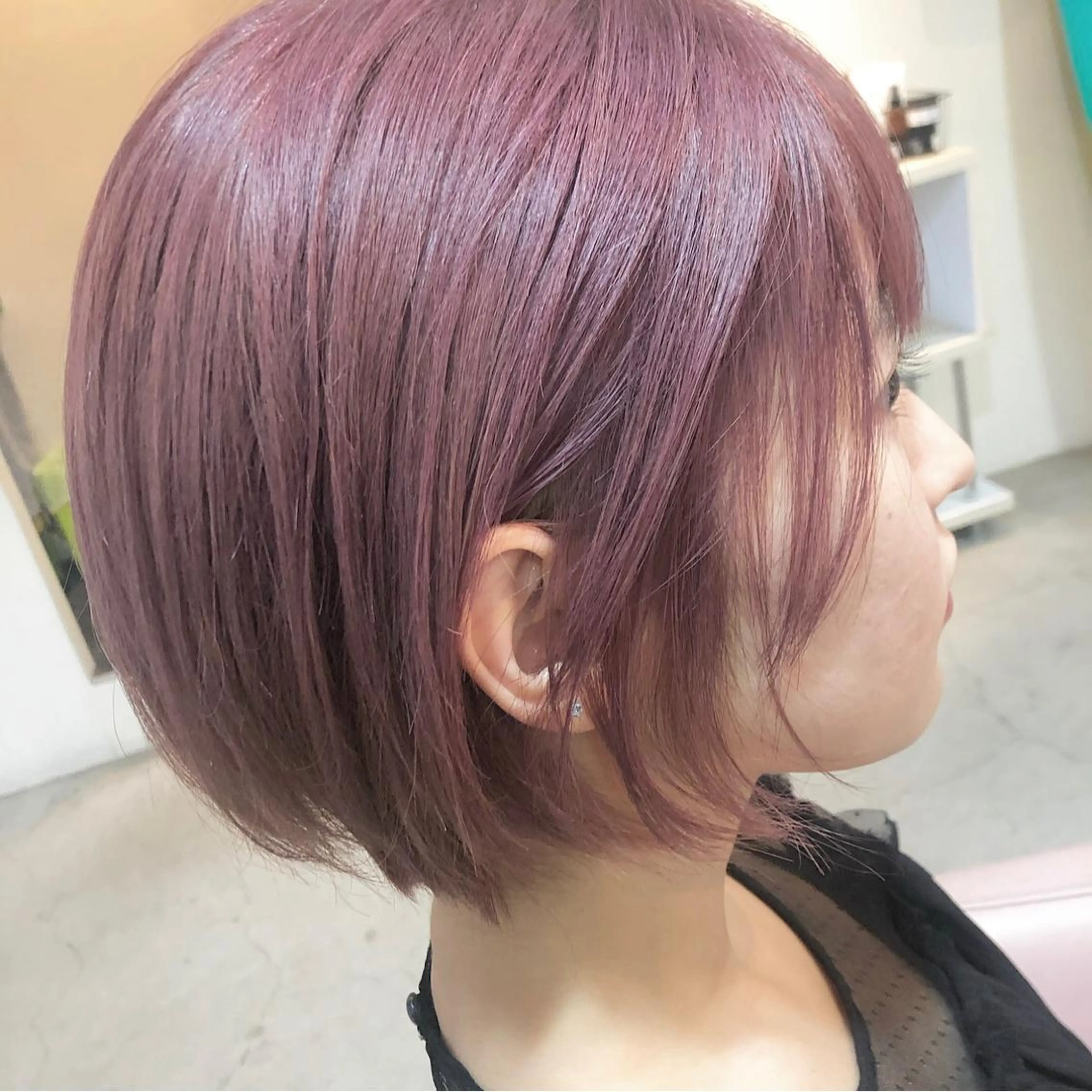 ショート カラー カット ヘアカラー 小森 樹奈のヘアスタイル