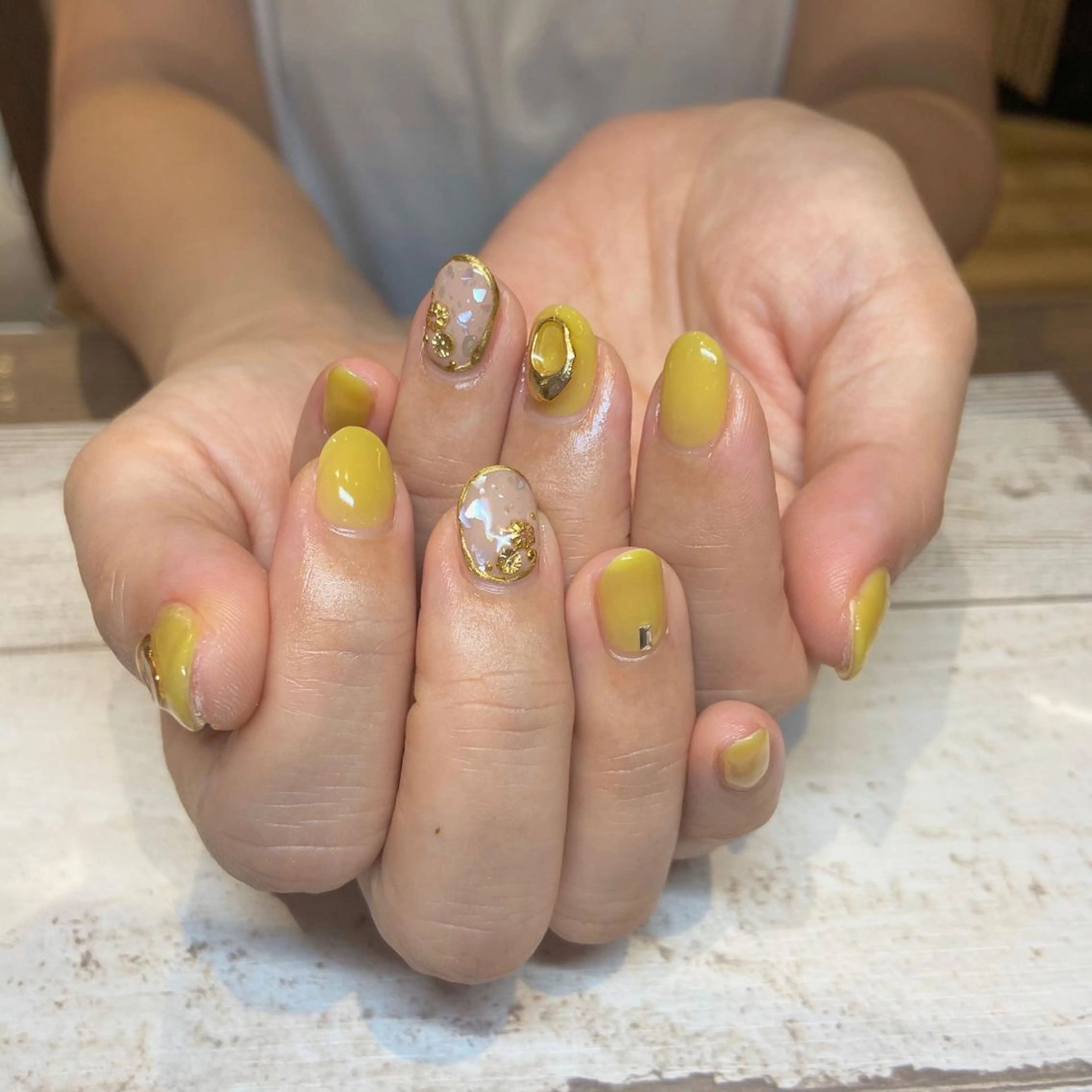 ネイル ハンドネイル happiness プライベートサロンのネイルデザイン