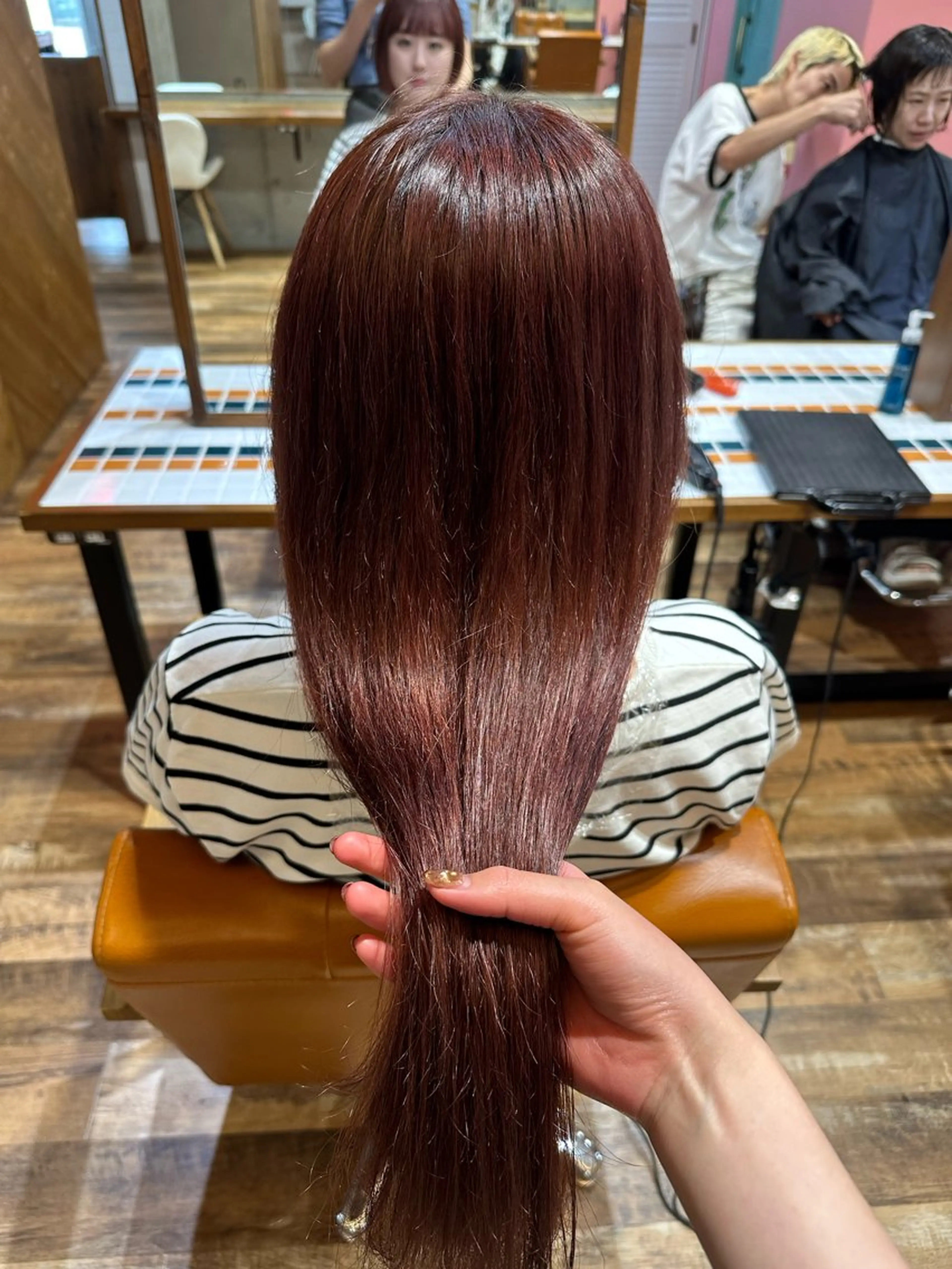 ロング カラー ヘアカラー トリートメント ヘアセット 💞艶カラー/ ブリーチ💞ユウカのヘアスタイル