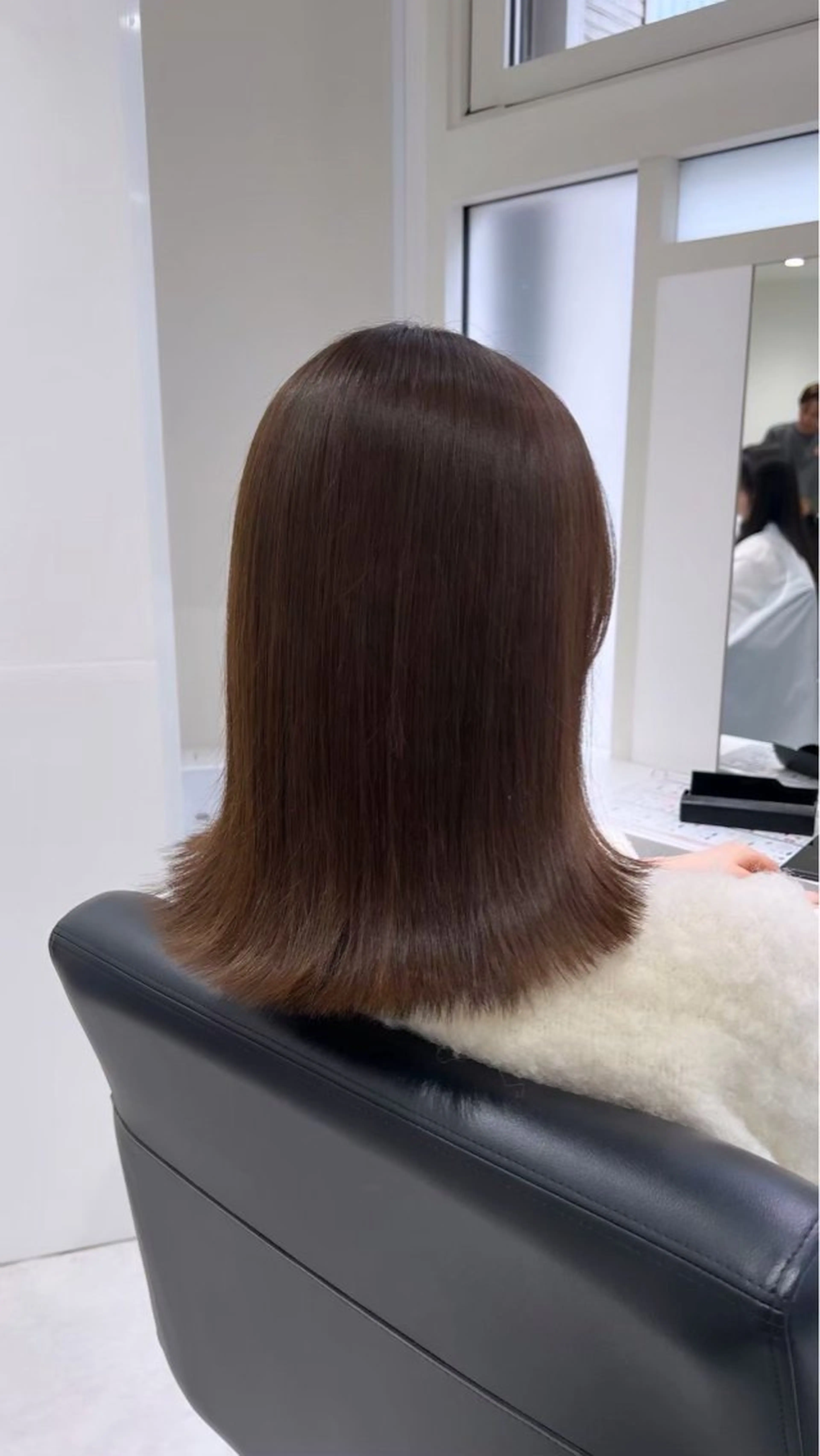 ミディアム パーマ 縮毛矯正 トリートメント ヘッドスパ ヘアセット 🖤:髪質改善/ 透明感カラー/Aoiのヘアスタイル
