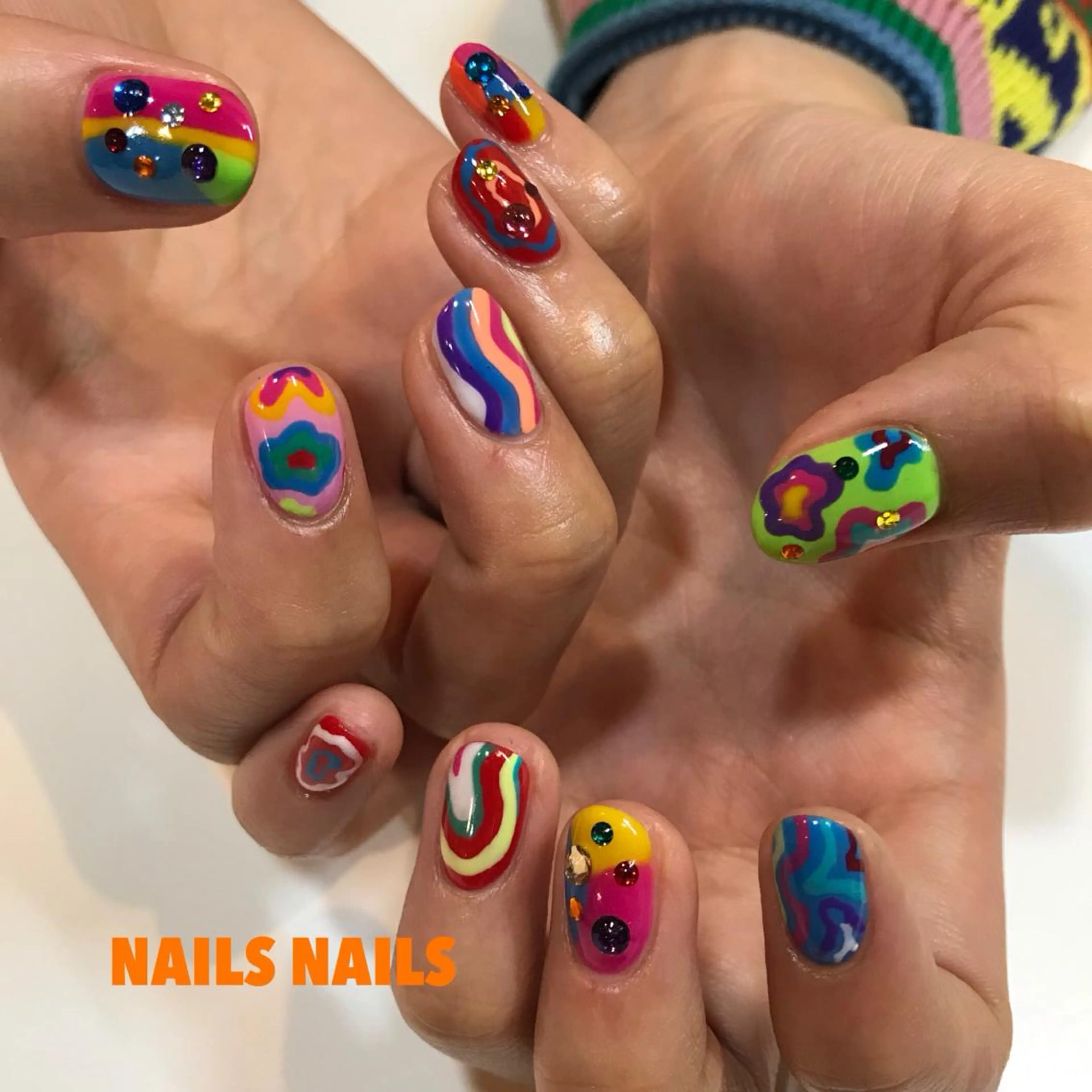 ネイル ジェルネイル ハンドネイル NAILSNAILS ERIKAのネイルデザイン