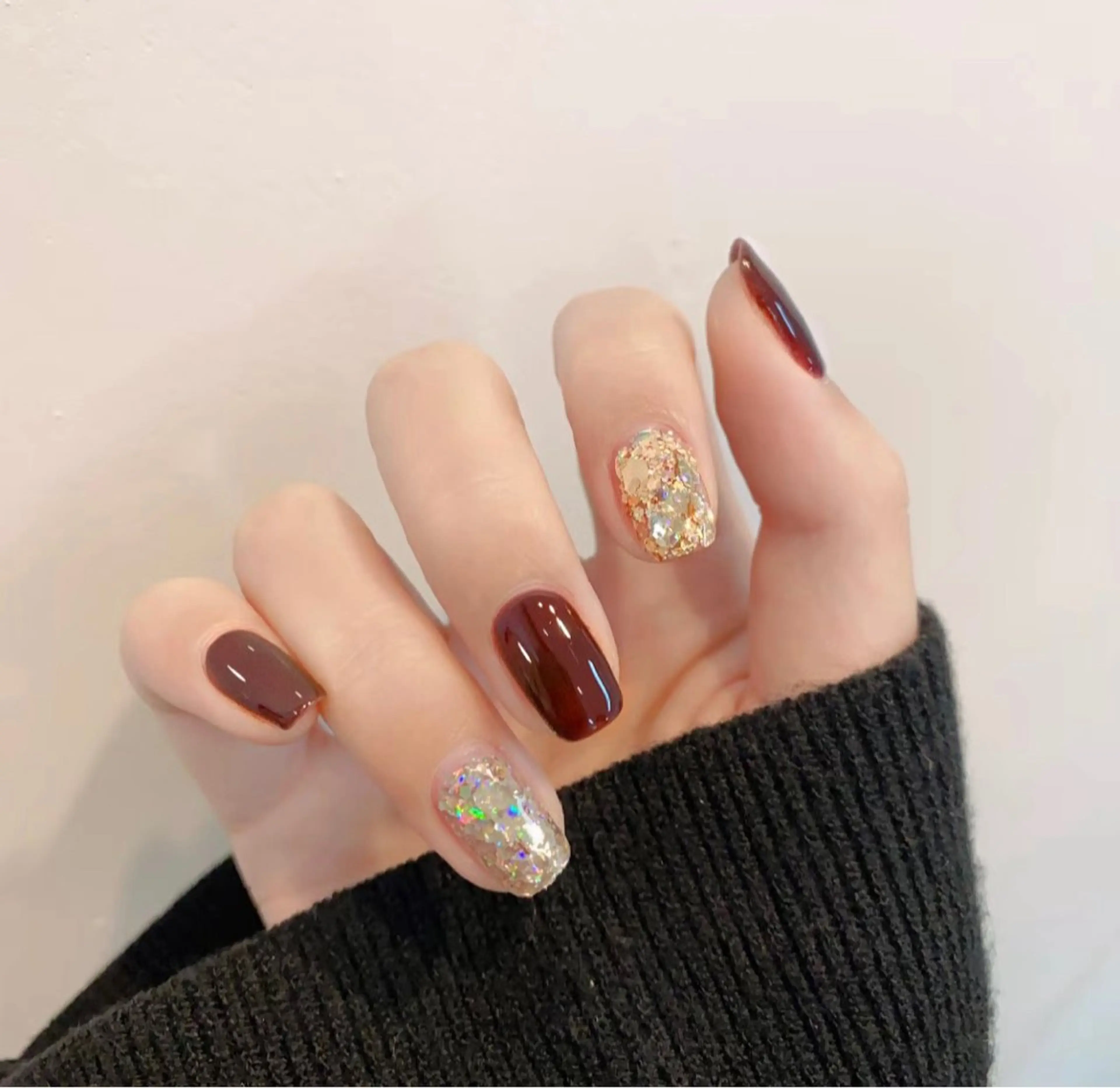 ネイル ジェルネイル ハート 韓国ネイル ニュアンスネイル パラジェル Niko nailサロンのネイルデザイン