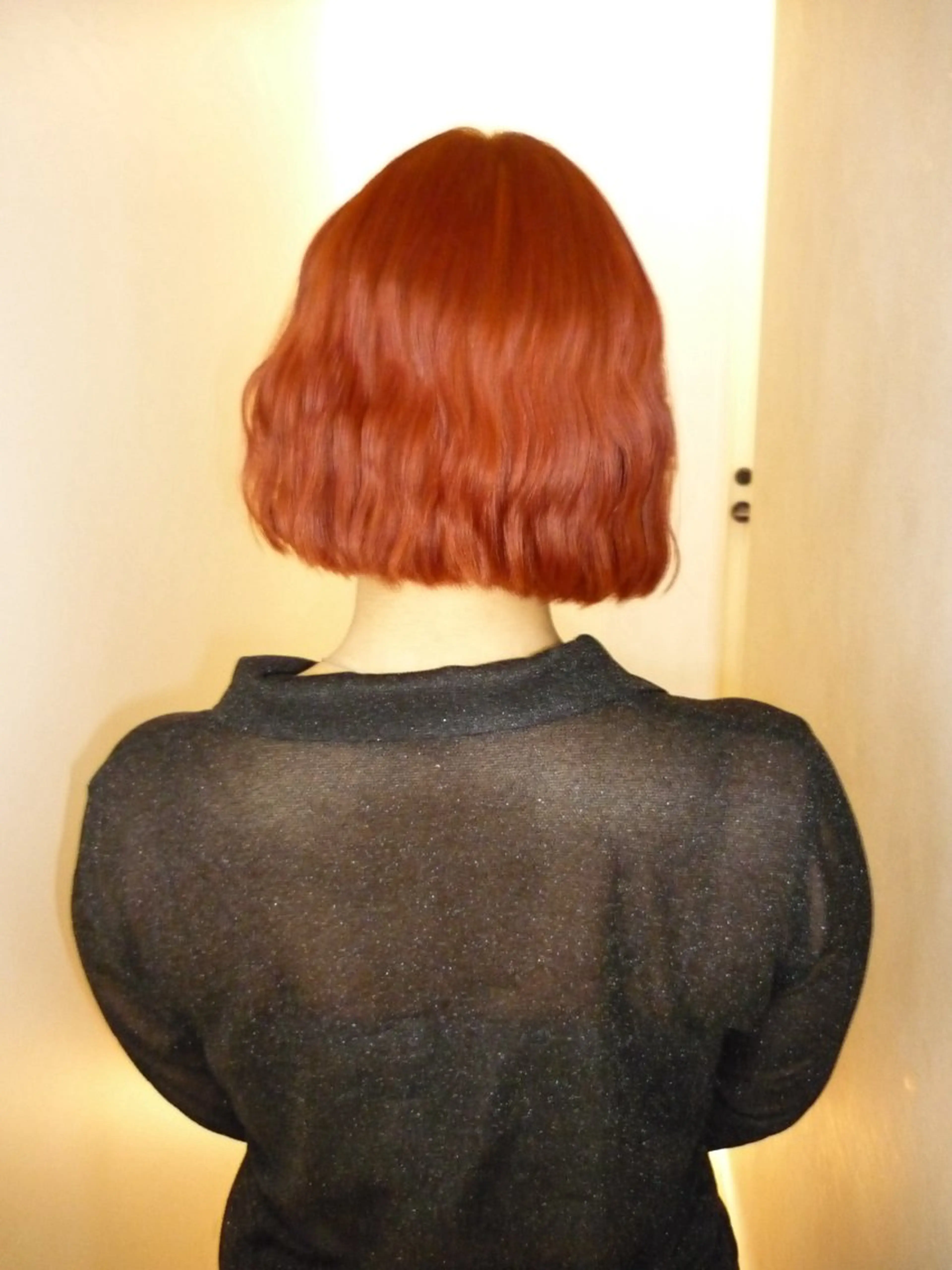 ミディアム カラー ヘアカラー 🌟暖色系ハイトーン 🌟AIのヘアスタイル