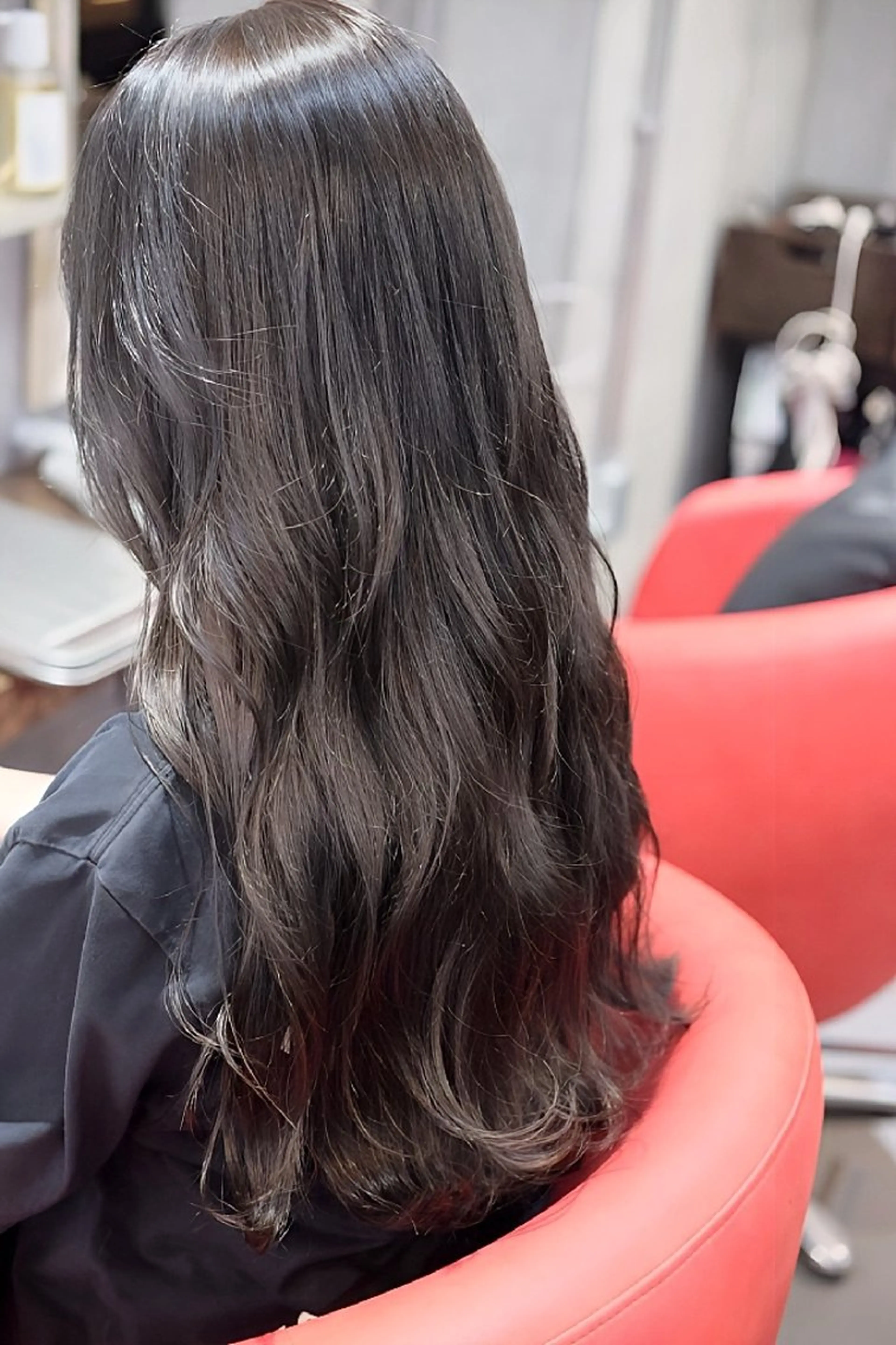 ロング カット ヘアカラー KUGE AKIFUMIのヘアスタイル