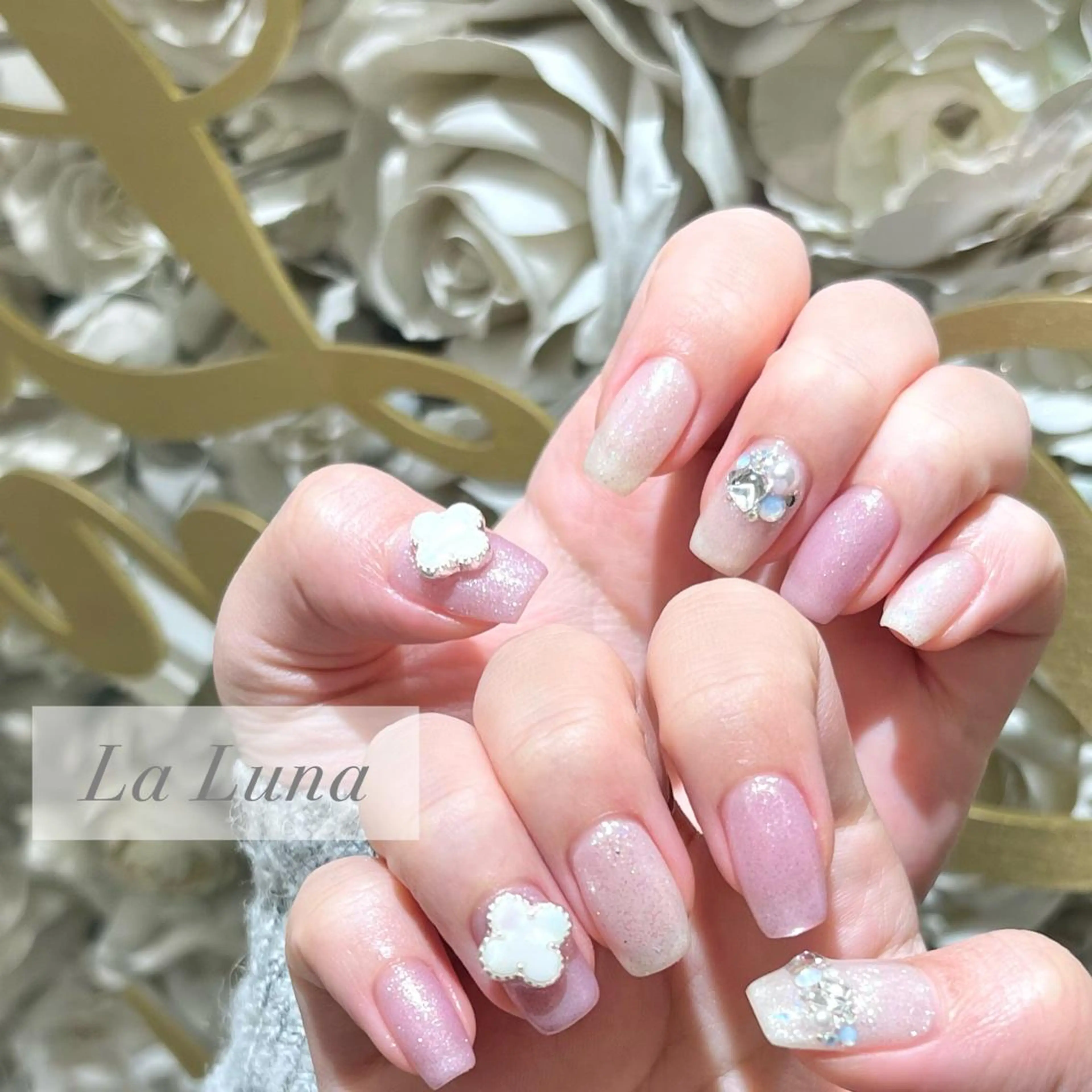 ネイル ハンドネイル ＬａＬｕｎａ🌙 natsukiのネイルデザイン