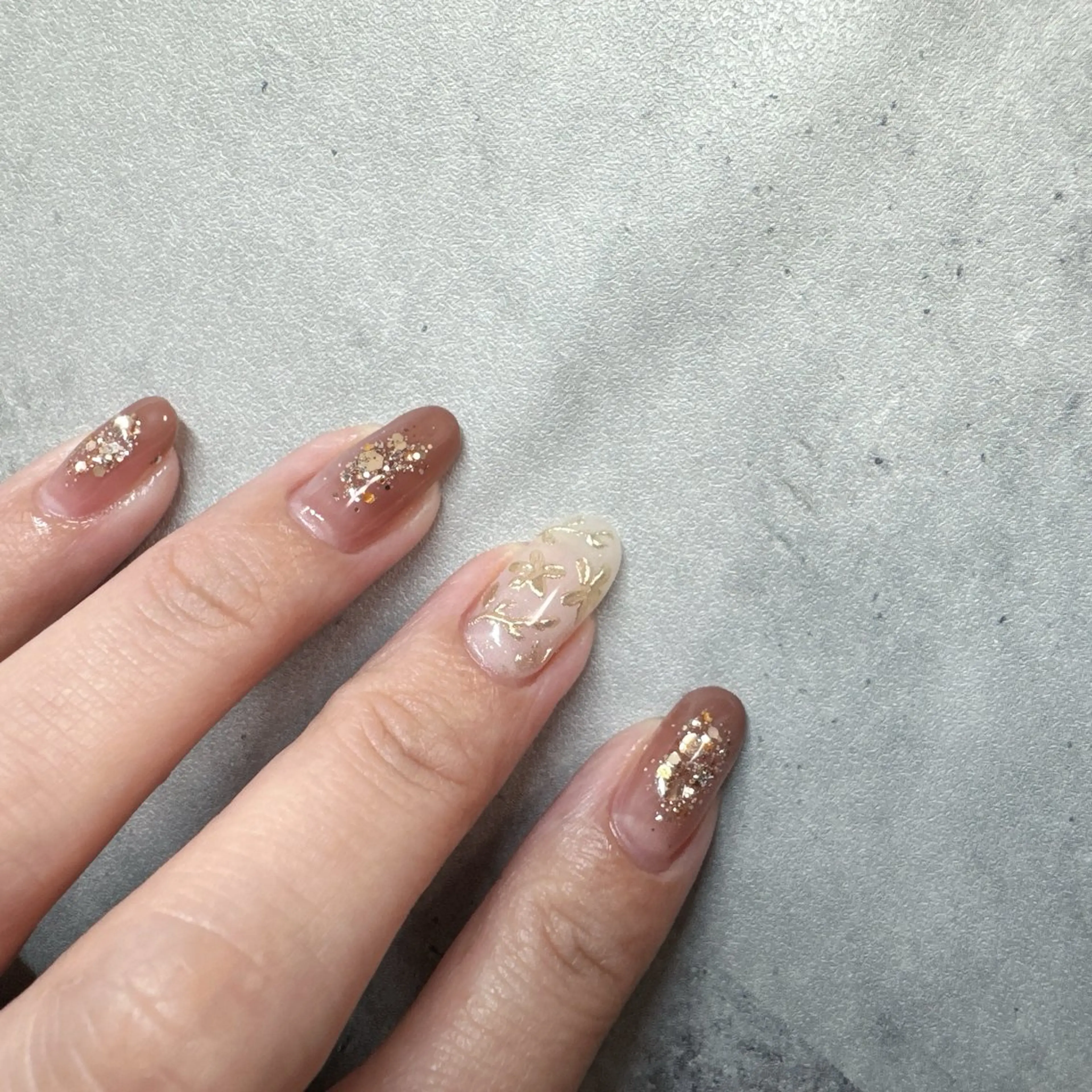 ネイル ミラーネイル ハンドネイル N.plus NaiLのネイルデザイン