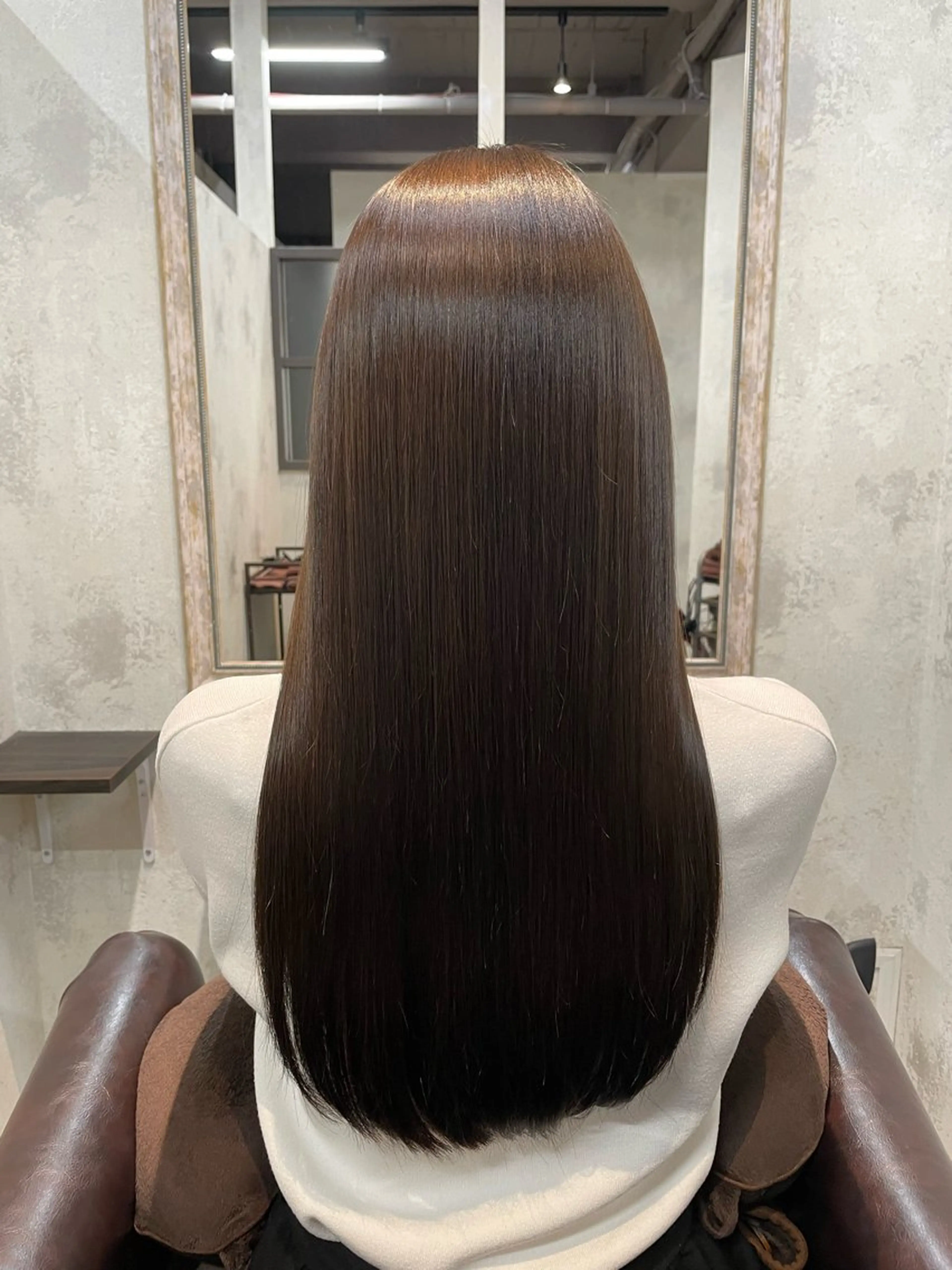 ロング カラー ブラウンカラー ヘアカラー トリートメント ヘッドスパ アンナ 髪質改善/縮毛矯正のヘアスタイル
