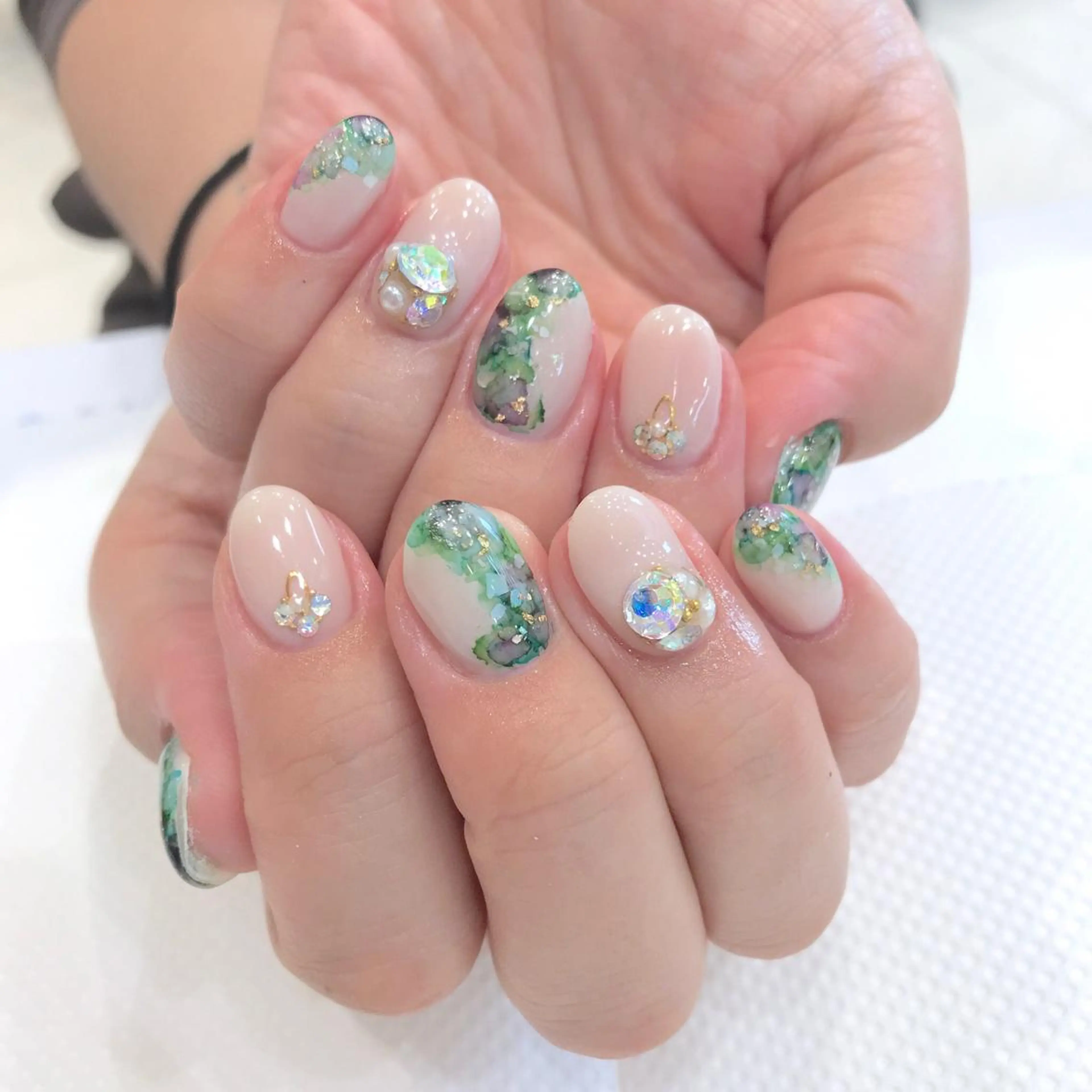 ネイル Ash関内ネイリスト 荒木のネイルデザイン