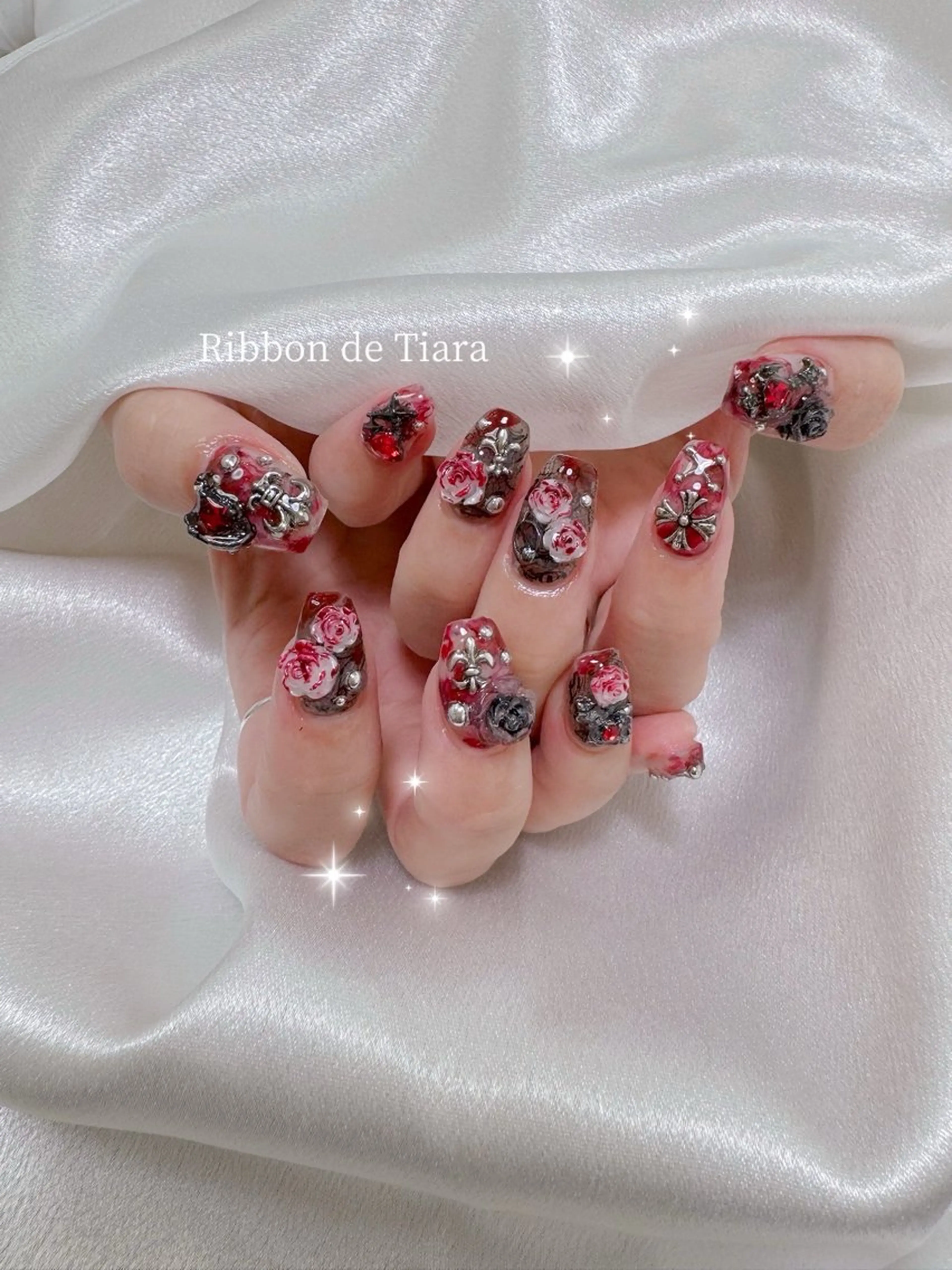 ネイル ハンドネイル Ribbon de Tiara MAKIのネイルデザイン