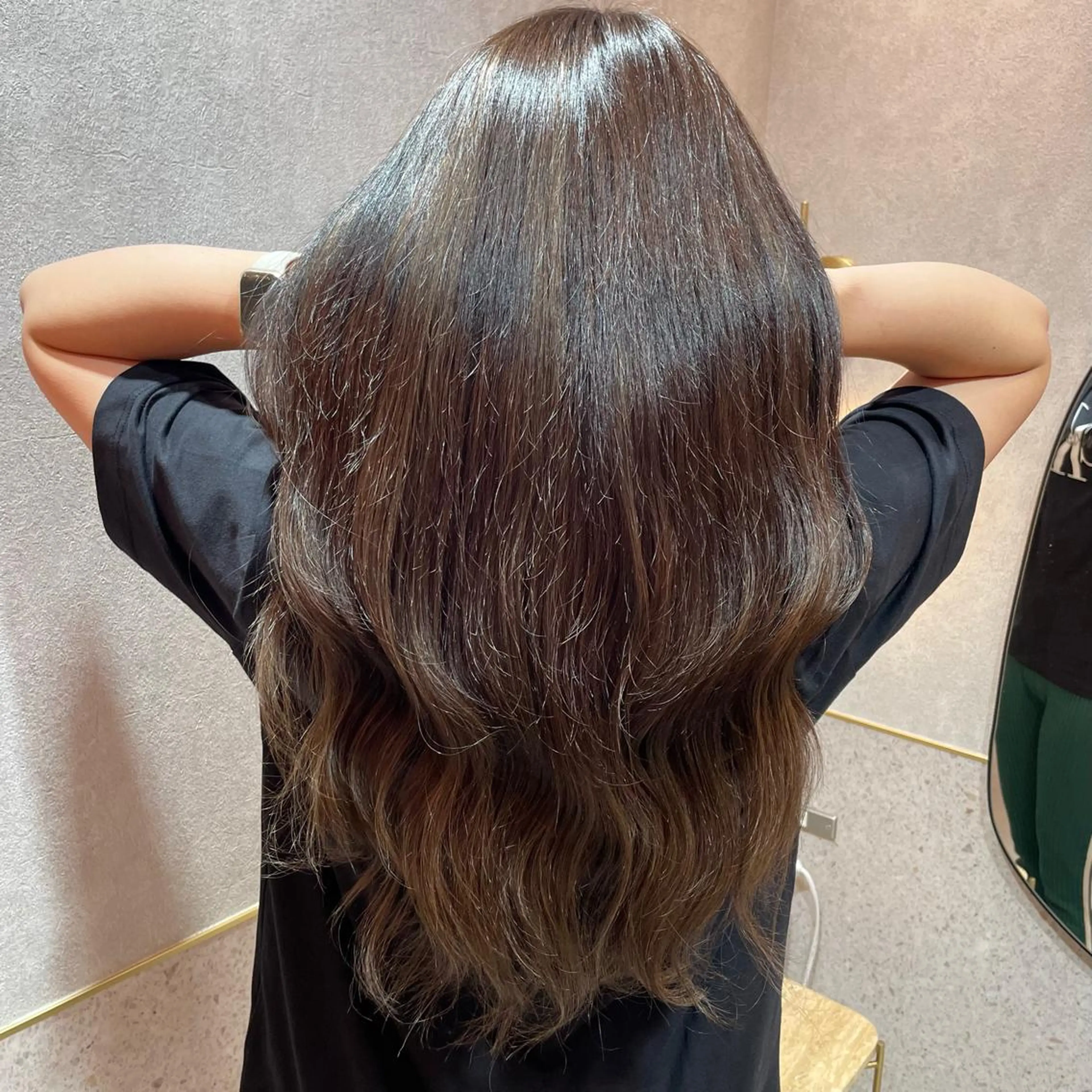 セミロング ボブ 顔周りカット ハイライト 髪質改善 韓国風ヘア 新宿/韓国レイヤー/ 髪質改善/佐藤航のヘアスタイル