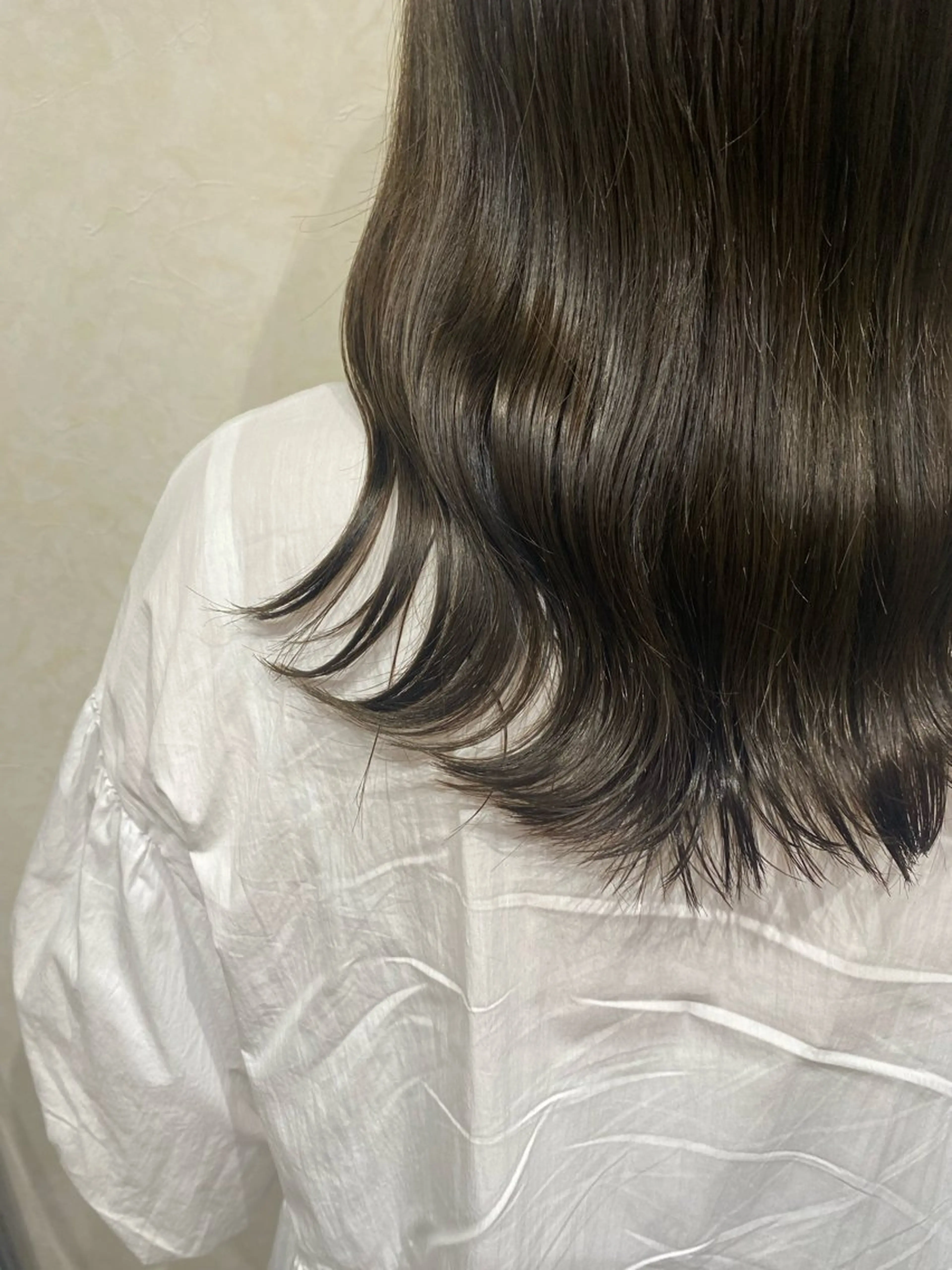 ロング カラー 透明感カラー グレージュ イルミナカラー オリーブカラー 縮毛矯正 カット ヘアカラー トリートメント N°+aero 😊れいか😊のヘアスタイル